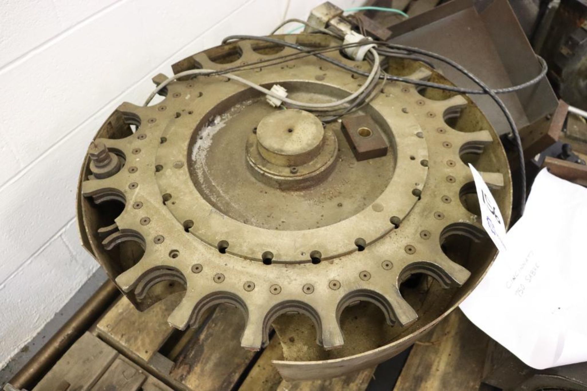 Cincinnati CNC machine parts - Image 3 of 21