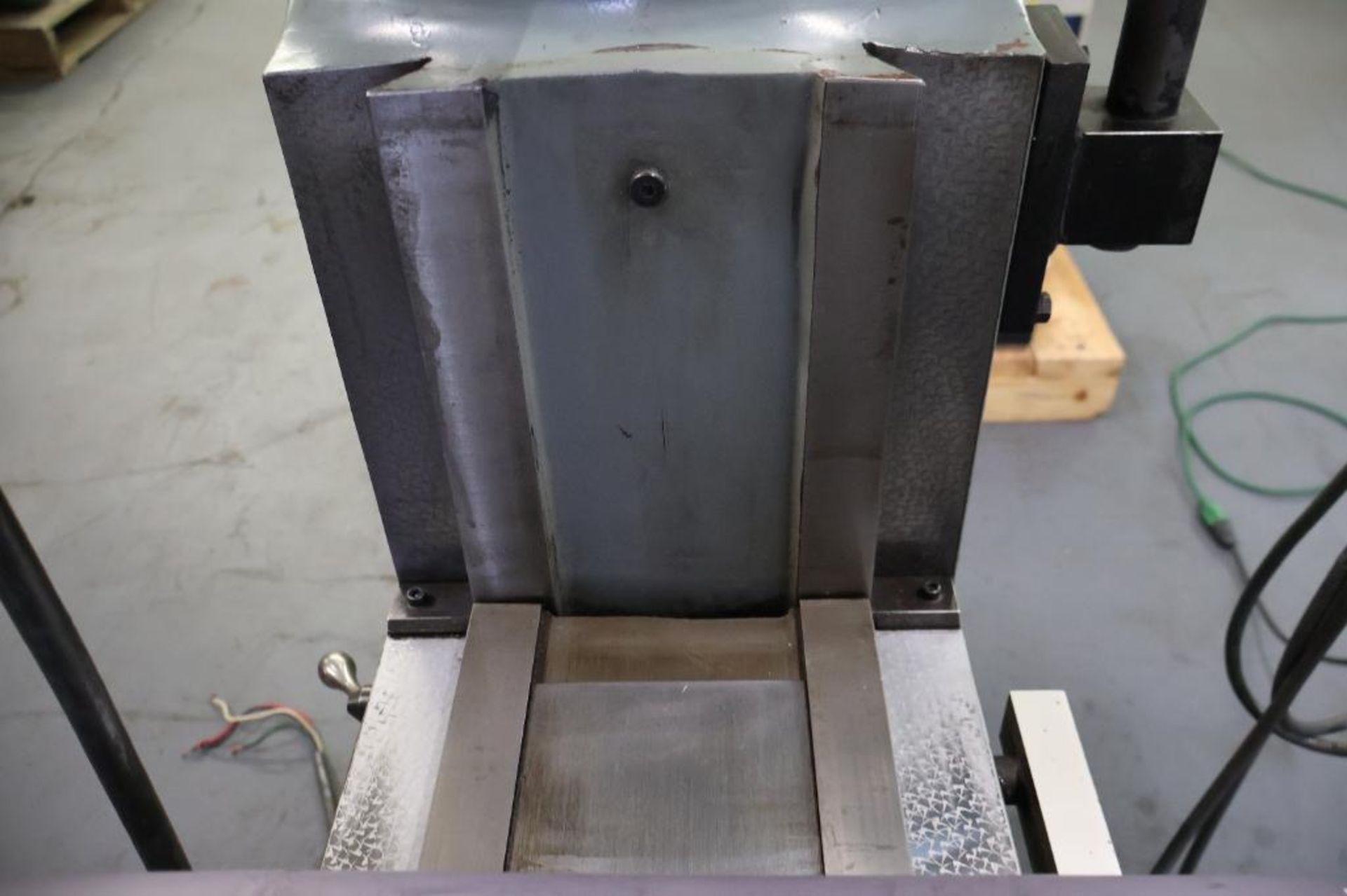 Bridgeport vertical milling machine w/ DRO, power feed - Image 8 of 18