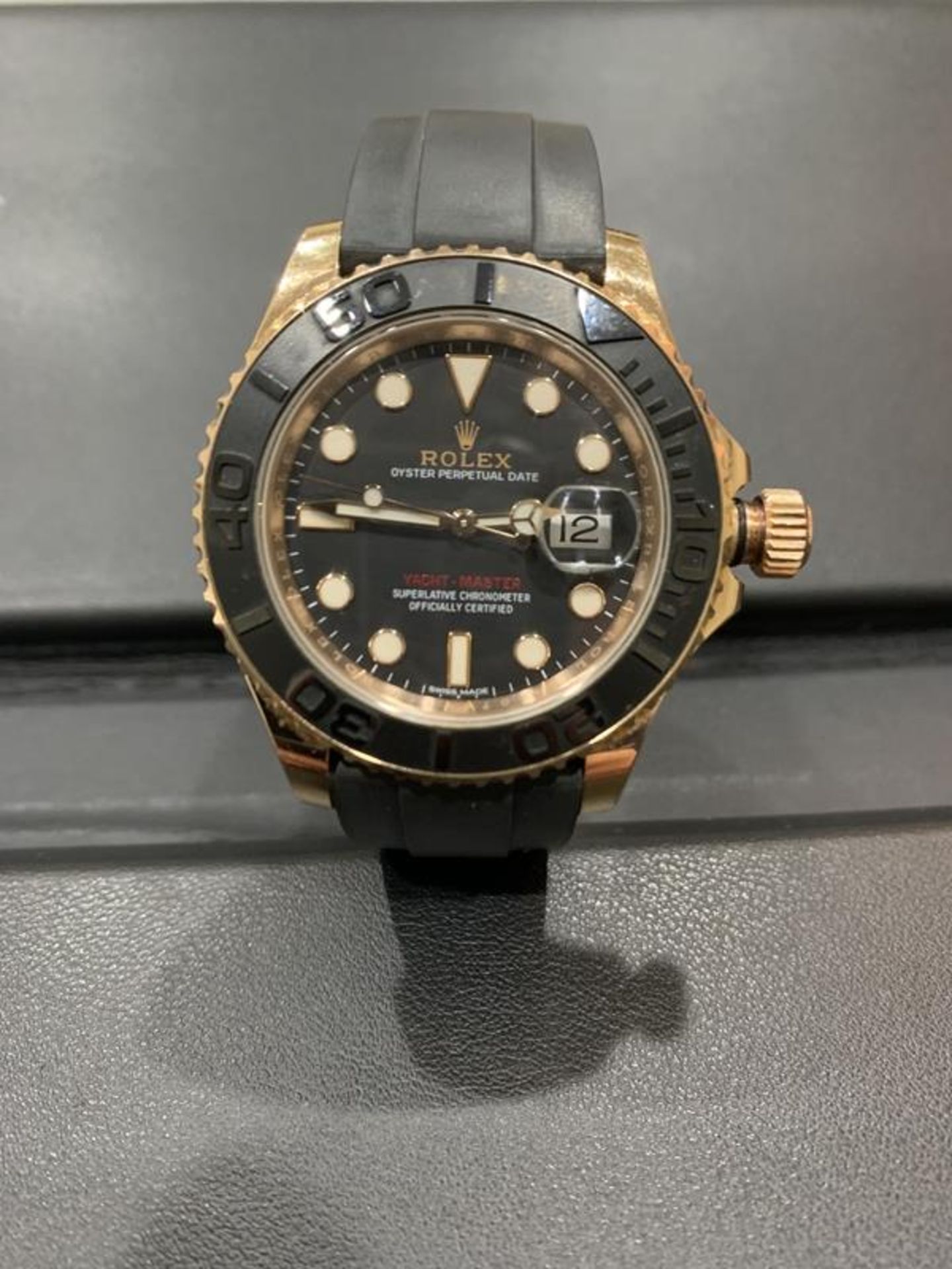 ROLEX Yacht-Master Mens 40mm everose gold, black face - no box or paperwork included - Serial: - Image 2 of 7