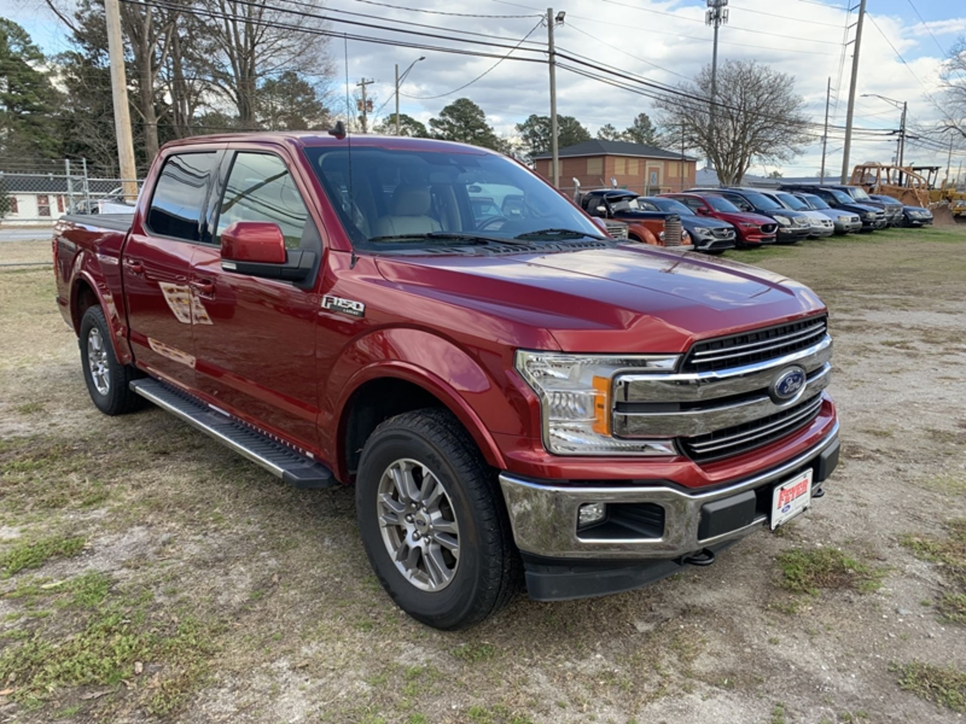 2019 FORD F150 Lariat, crew cab, 4WD, 2.7L, V6, bed cover - 87,890 miles showing - - Image 2 of 7