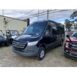 2020 MERCEDES 2500 Sprinter 14 passenger van - 1,194 miles showing - W1Z4EGHY6LT022603