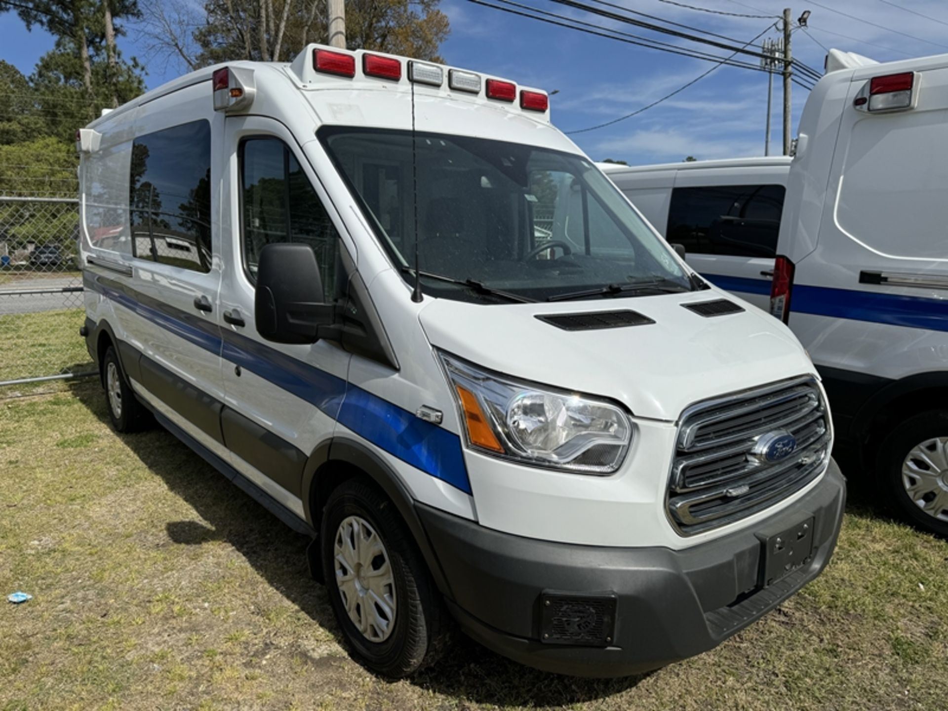 2018 FORD T350 Transit - 152,944 miles showing - 1FDBW2CV3JKB23089 - Image 2 of 6