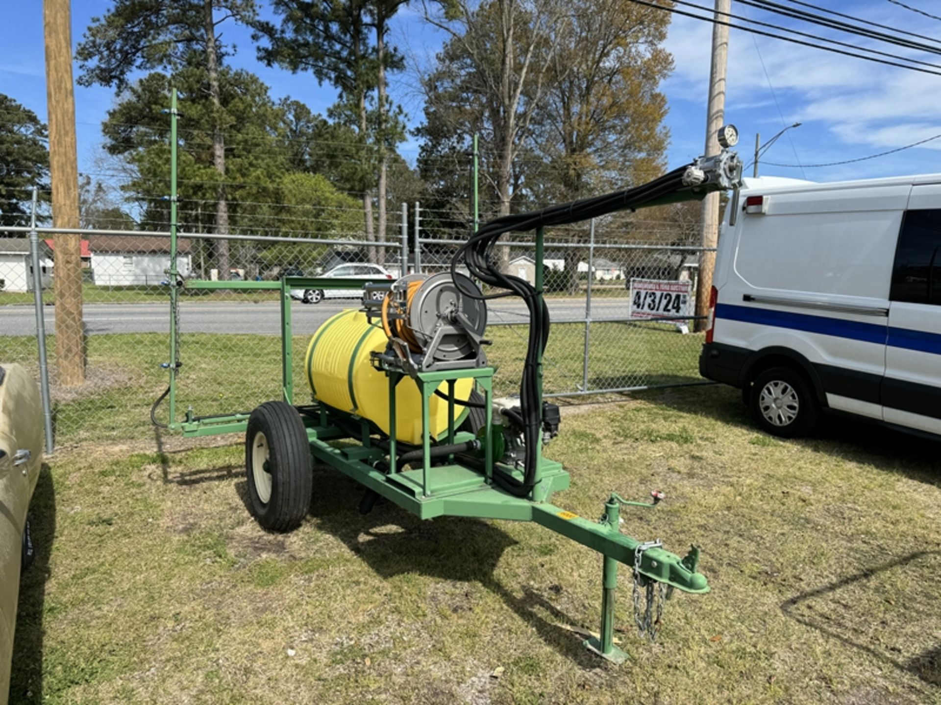 REDDICK 110 gallon pull tight sprayer, gas powered pump with booms and hose reel - Image 2 of 6