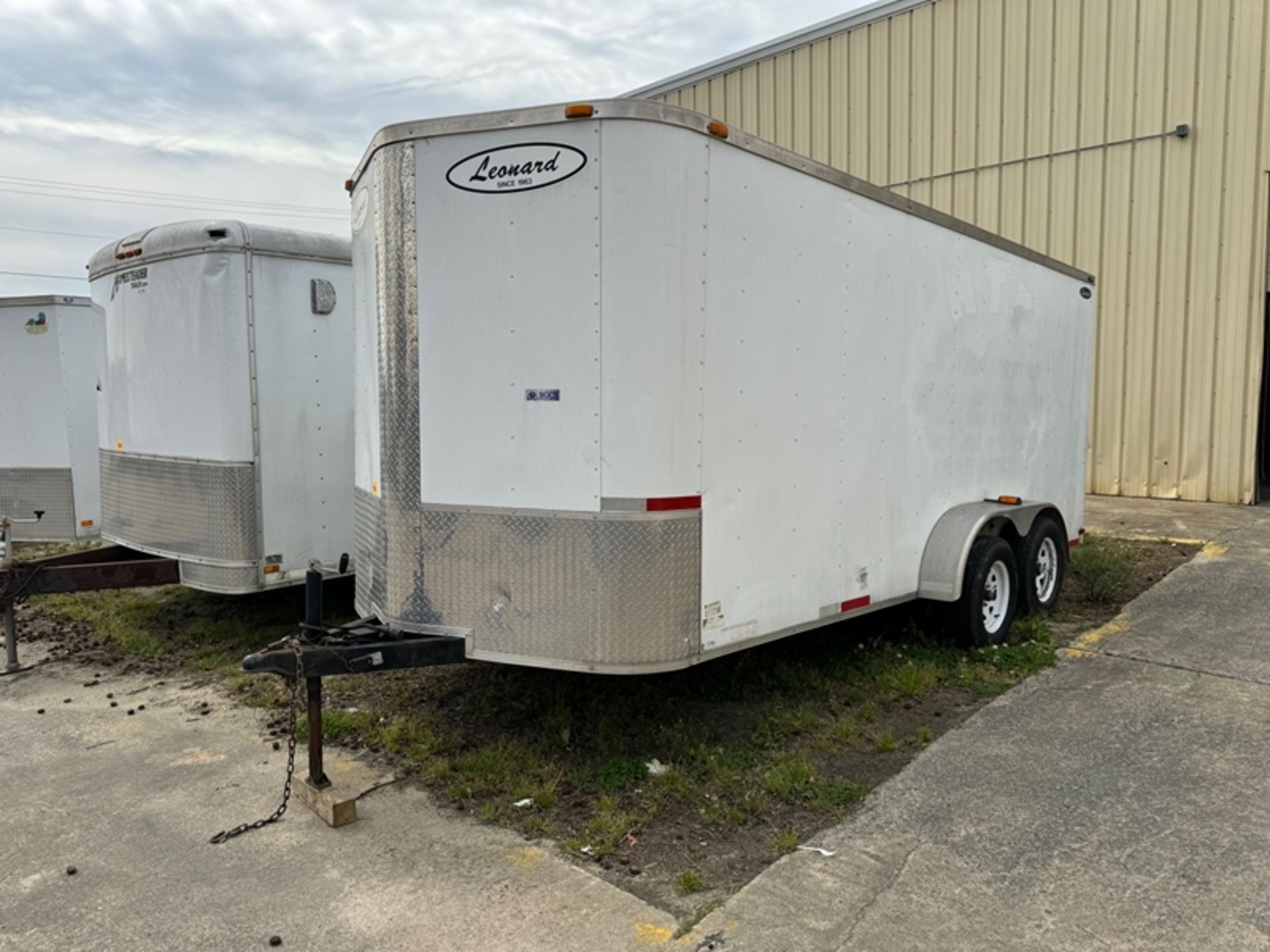 2015 ARISING INDUSTRIES 7'x16' v-nose enclosed trailer - 5YCBE162XFH021727