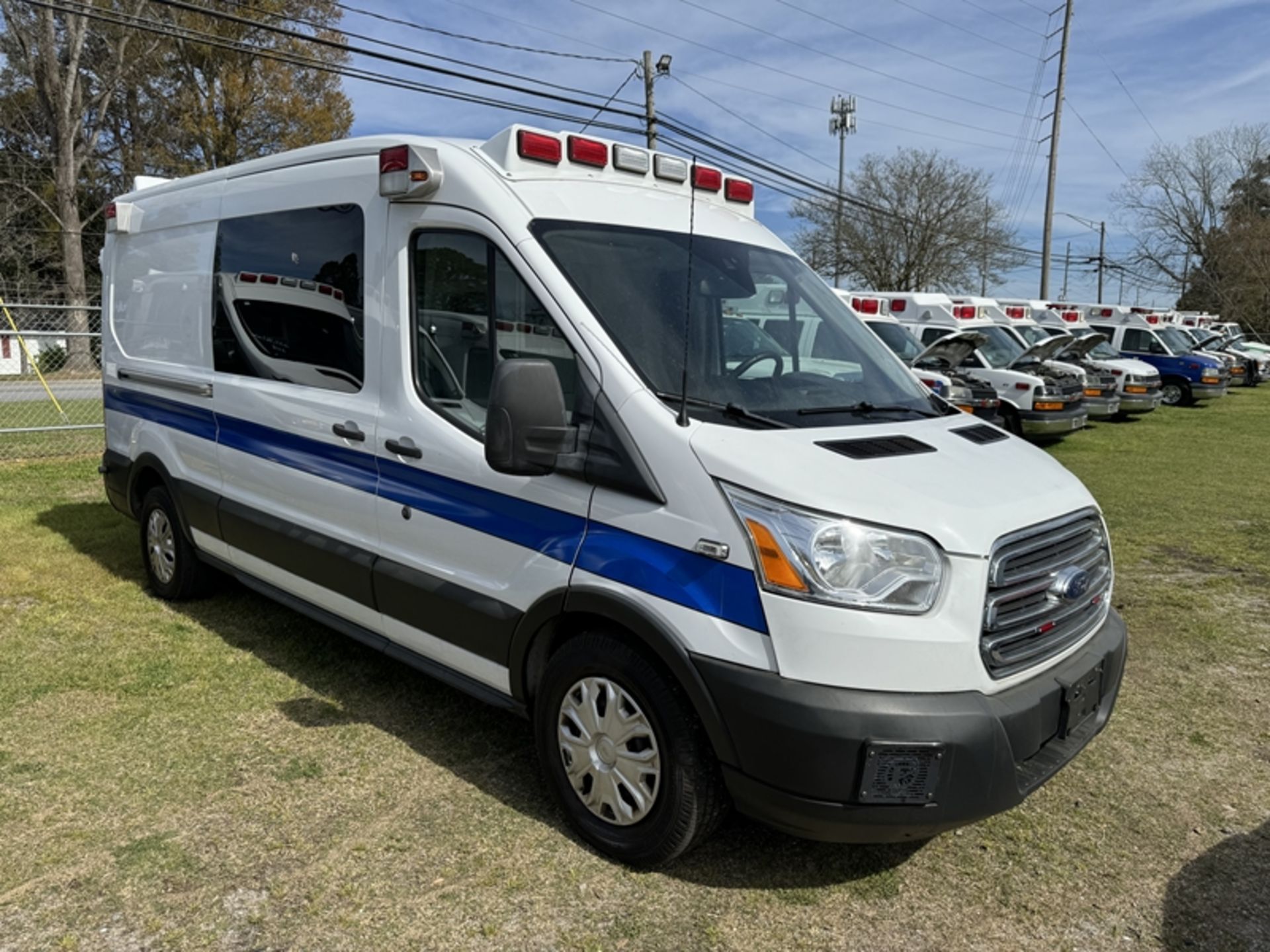 2017 FORD T250 Transit - 157,382 miles showing - 1FDYR2CV4HKA57714 - Image 2 of 6