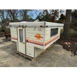 SUN LITE slide-in camper - S/N: 89-10778