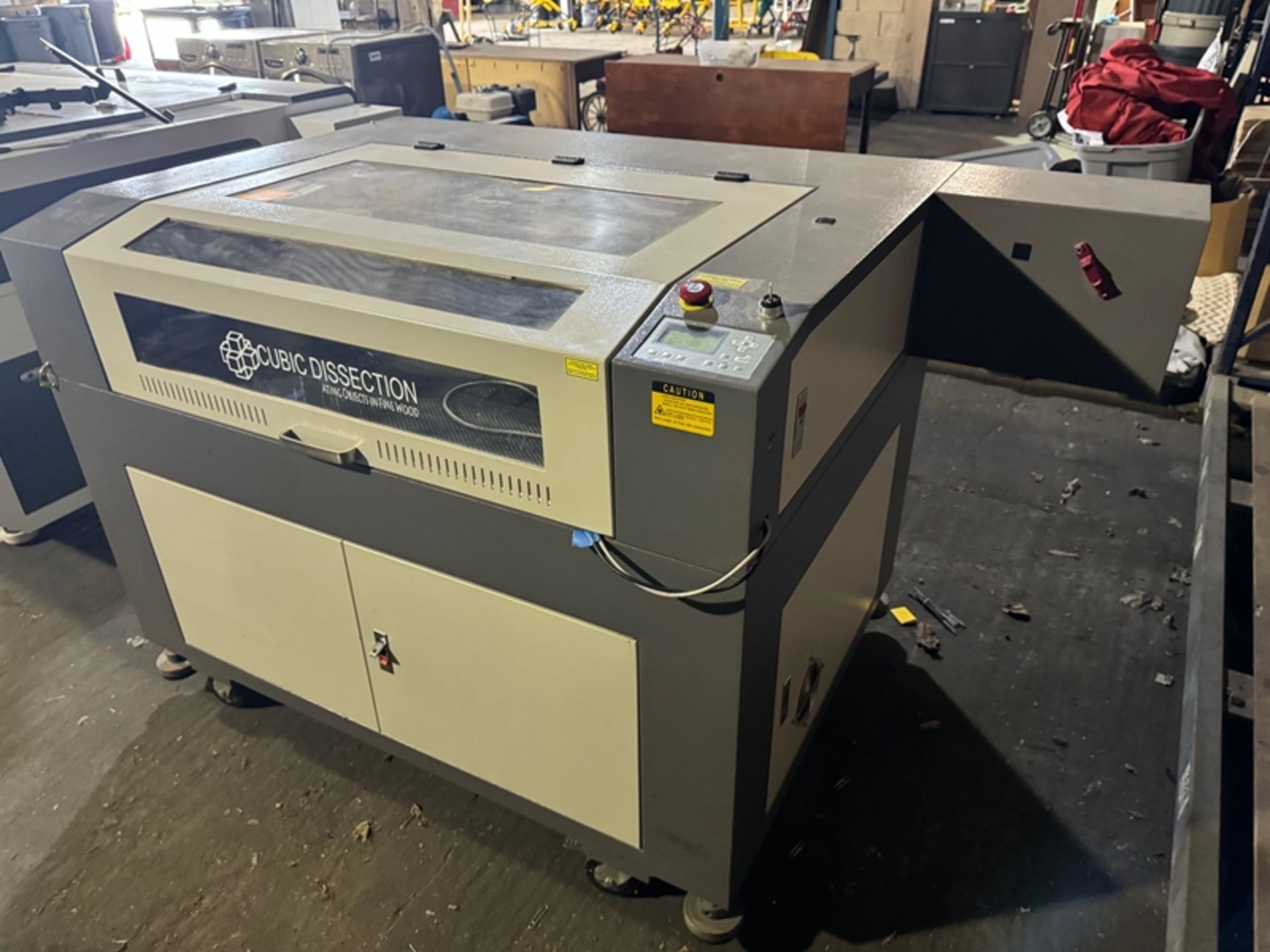 2008 JINAN Model LC6090 laser engraving machine approximately 36" X 24" cutting surface area with - Image 4 of 6