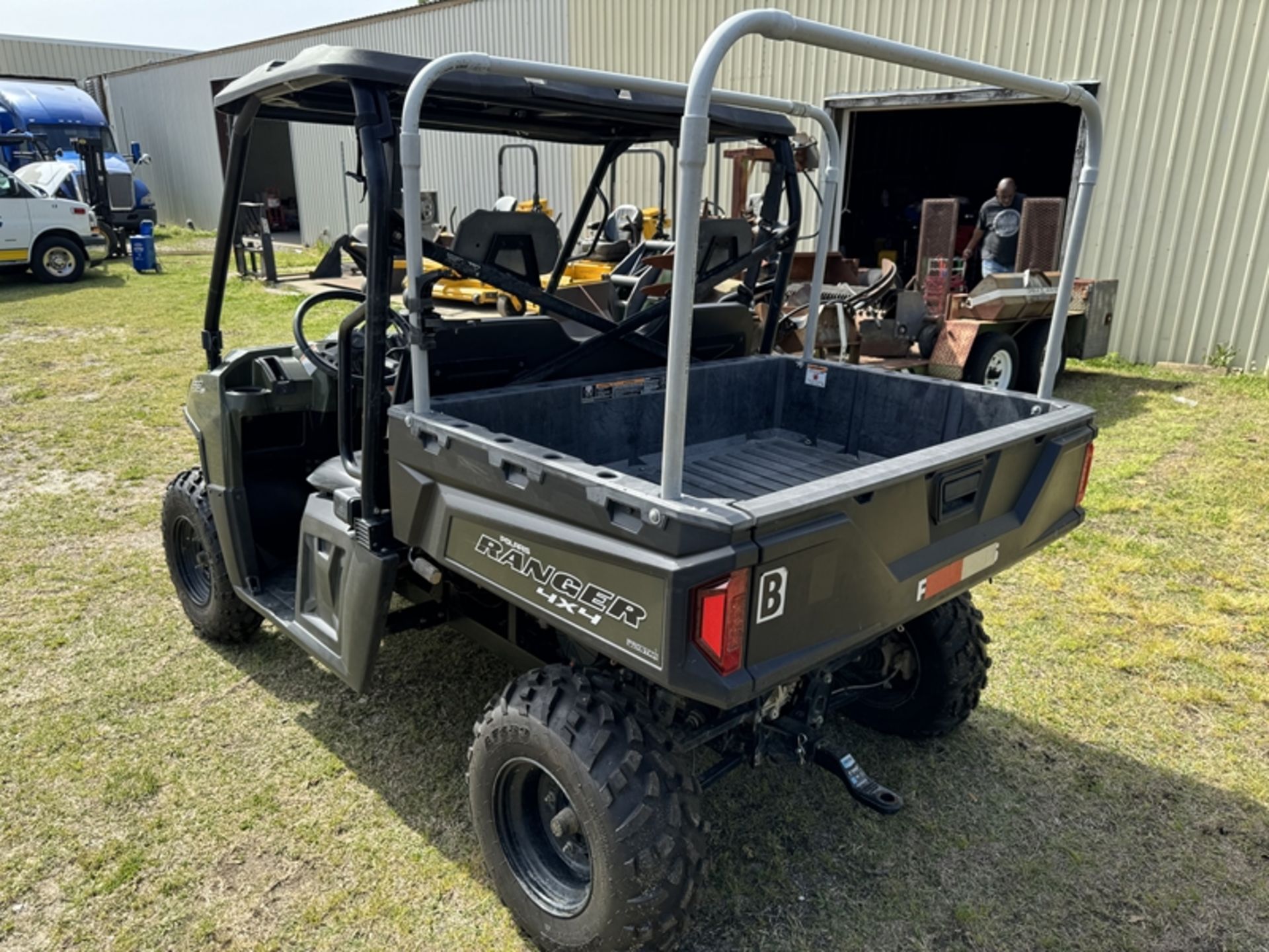 POLARIS 570 EFI Ranger 4x4 - 288 hours showing - 1,698 miles showing - Image 4 of 4