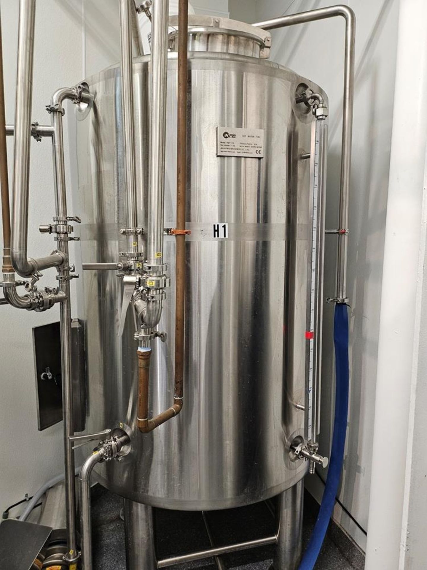 Complete Brewery - 5 barrel NFE system, walking cooler, tap system and more - Image 27 of 80