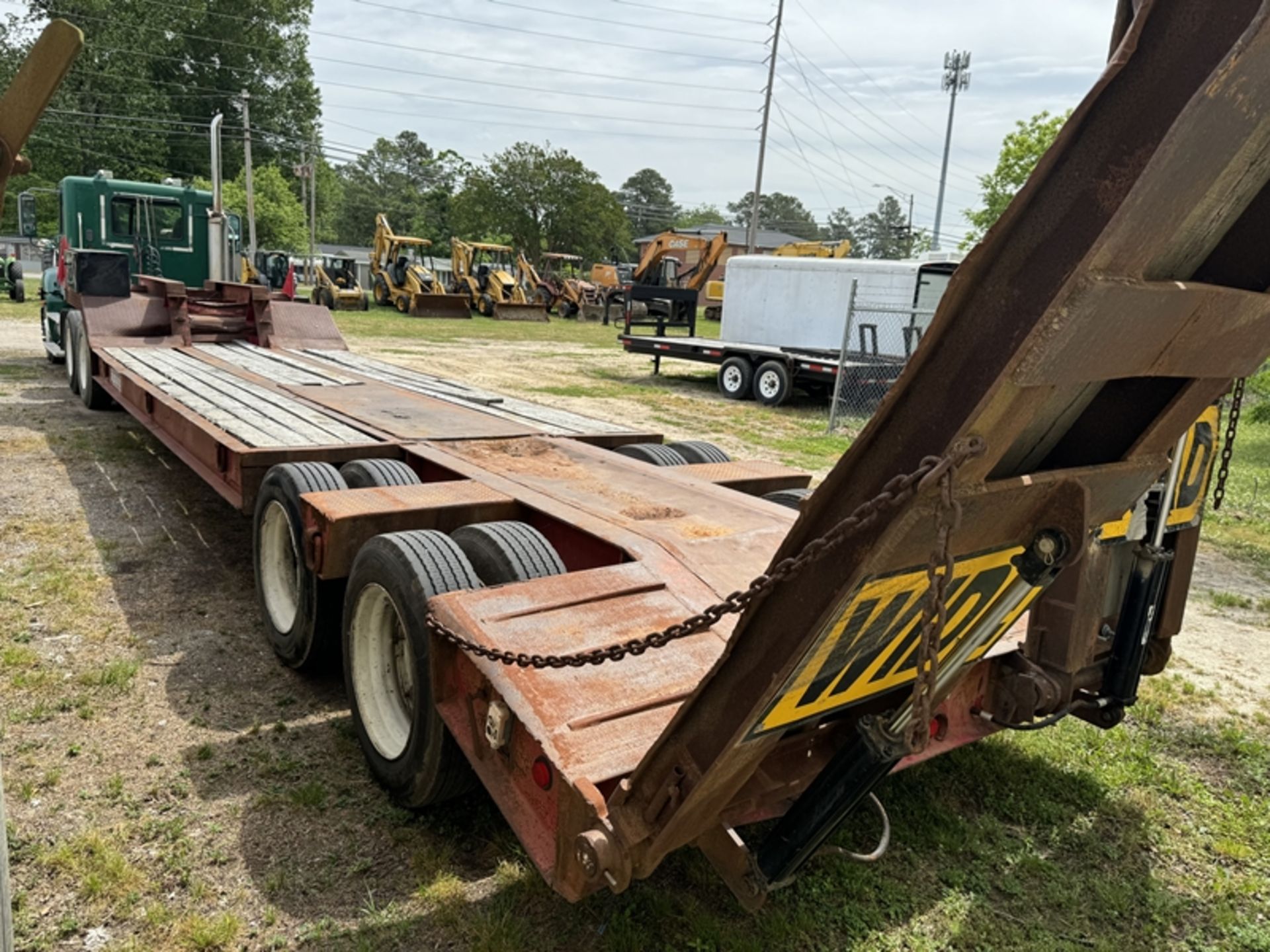 1992 ROGERS 20' flat deck 35-ton lowboy trailer with hyd ramps - 1RBH39207NAR21641 - Image 4 of 5