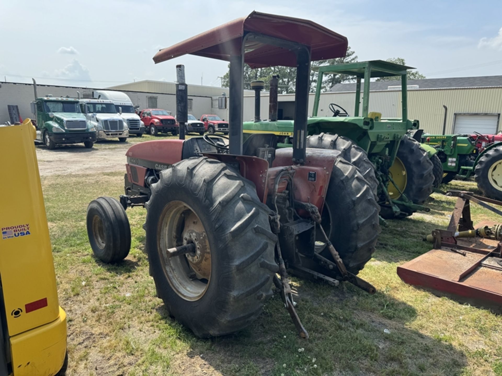 CASE 4230 tractor 2wd - Image 5 of 5