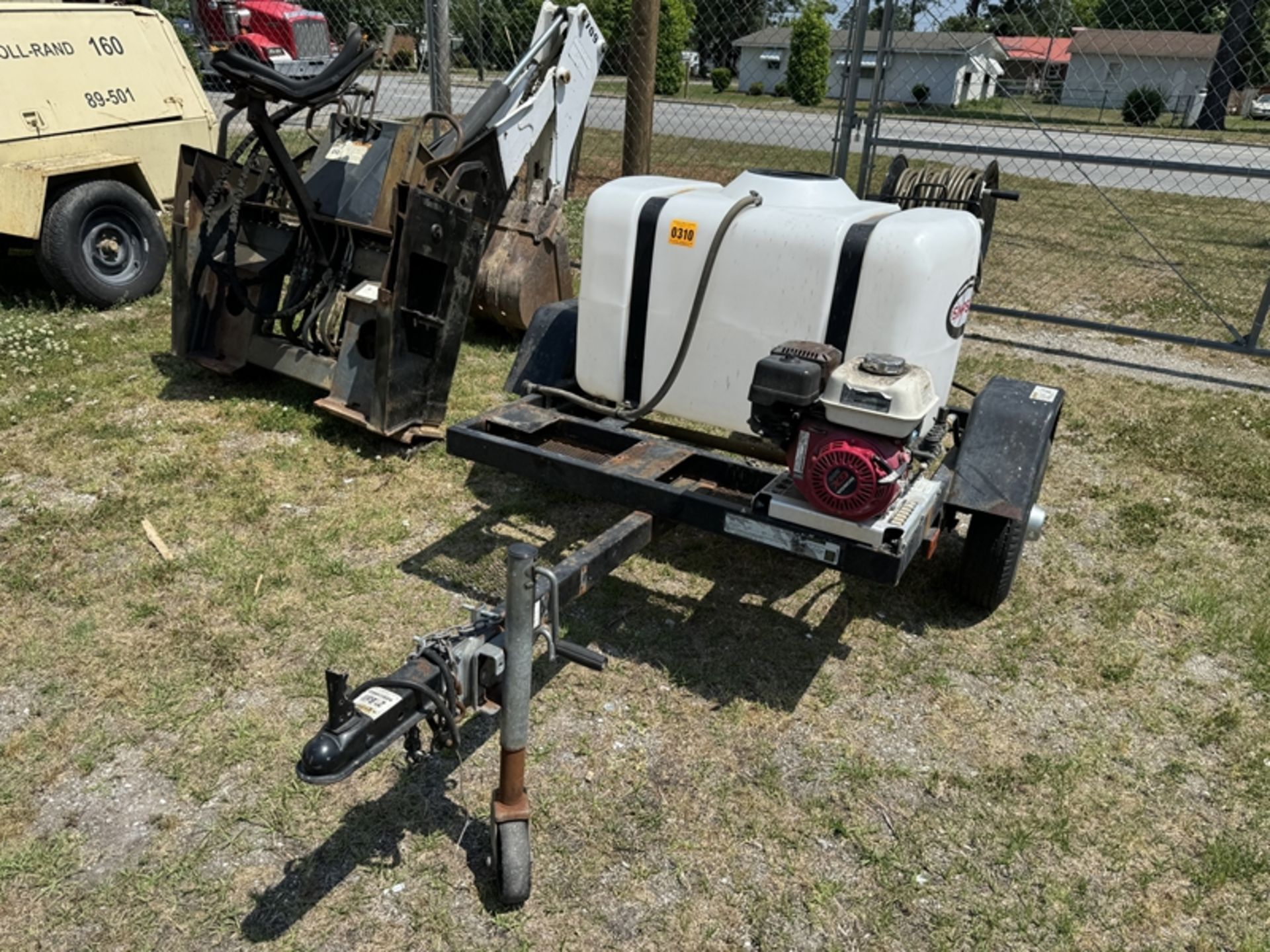 Trailer mounted pressure washer