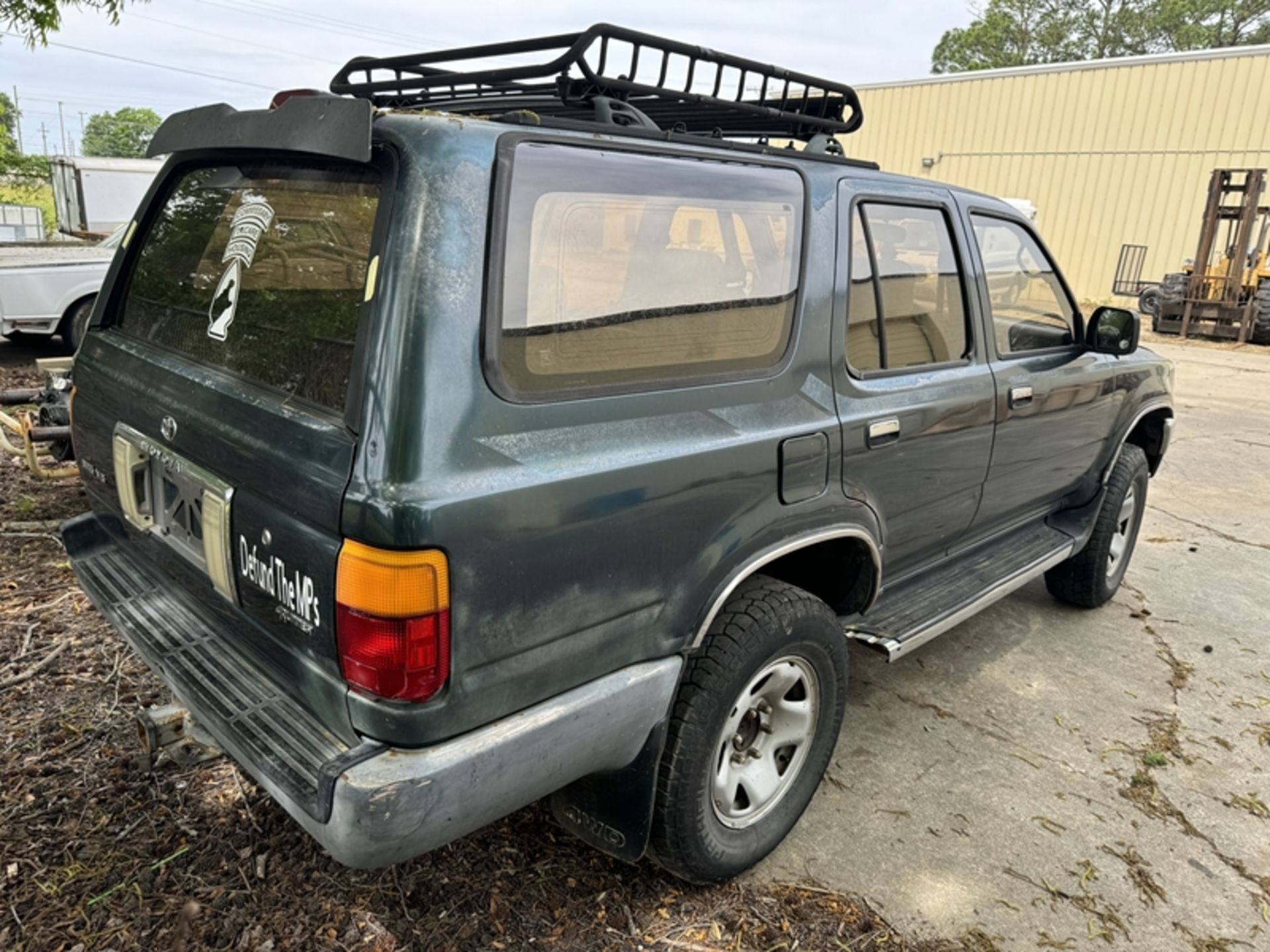 1994 TOYOTA 4Runner, 4wd, not running – mileage unknown – JT3VN39W1R0162964 - Image 3 of 7