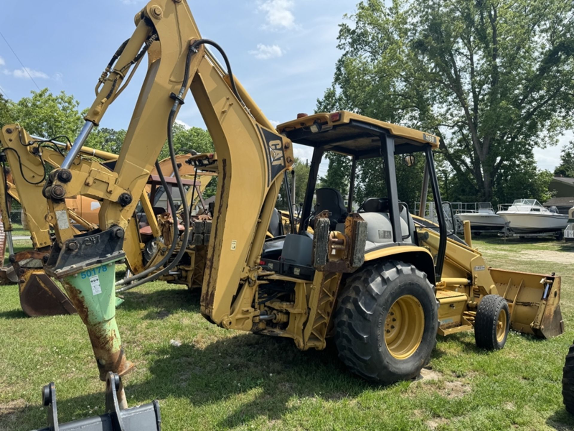 CAT 416D backhoe, 2wd with TRAMAC SC36 jackhammer and 30" rear bucket – 2388 hours showing - - Image 3 of 5