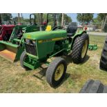 JOHN DEERE 950 with turf tires – 1285 hours showing