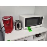 Lot of (3) Appliances incl. KEURIG Machine, HAMILTON BEACH Toaster and DANBY mod. DMW1110WDB counte
