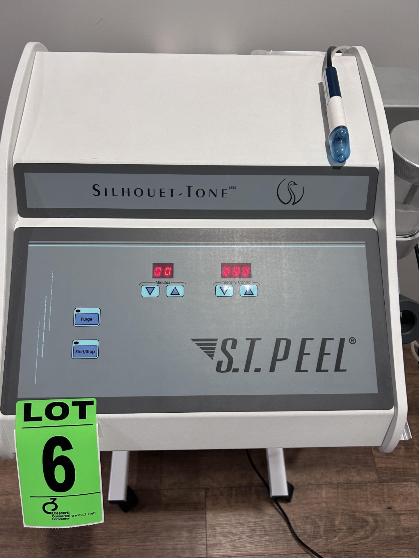 SILHOUET-TONE mod. ST-PEEL Microdermabrasion Professional Beauty Machine - Image 2 of 3