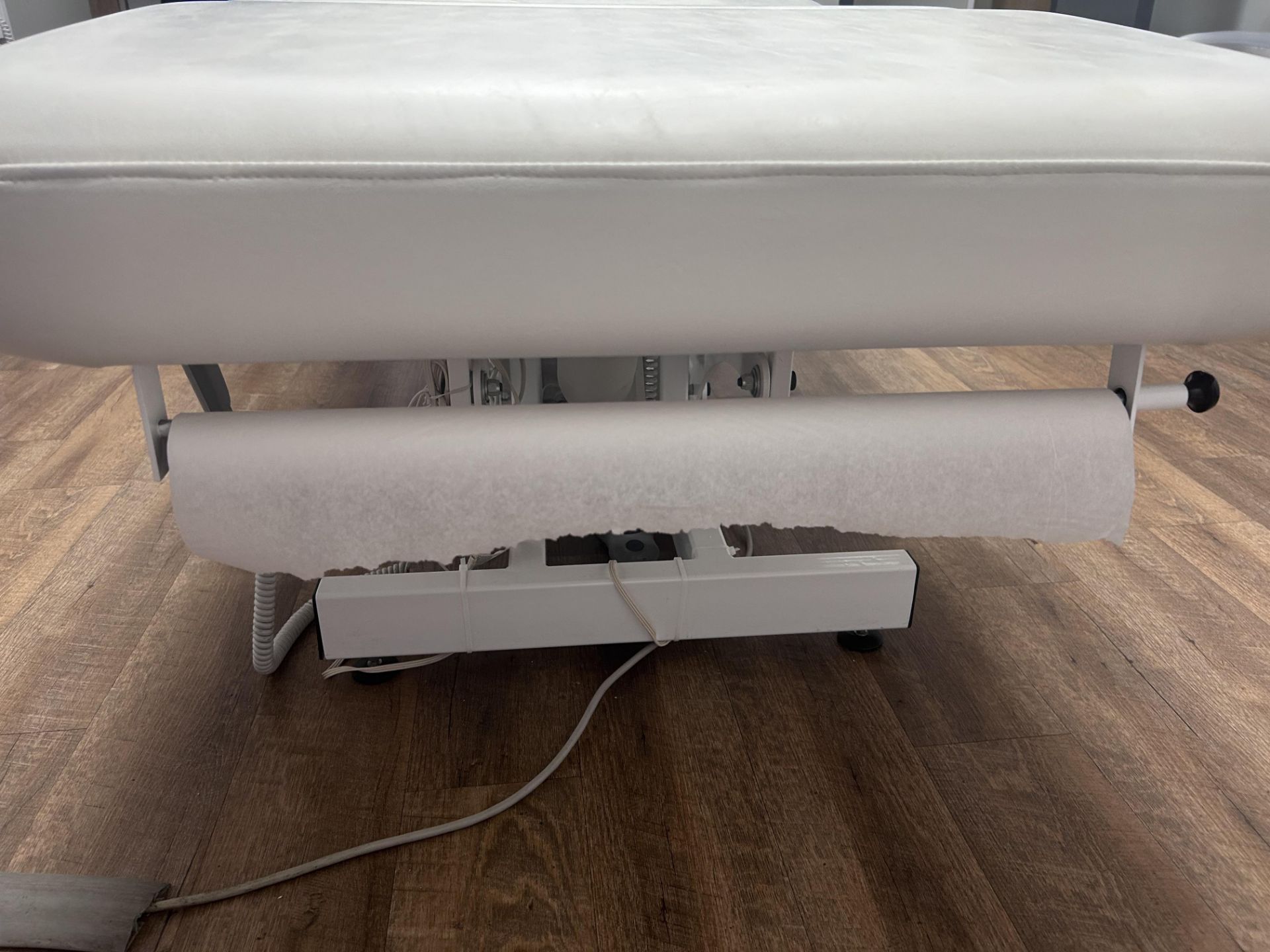 Electric Massage Bed - Image 7 of 7