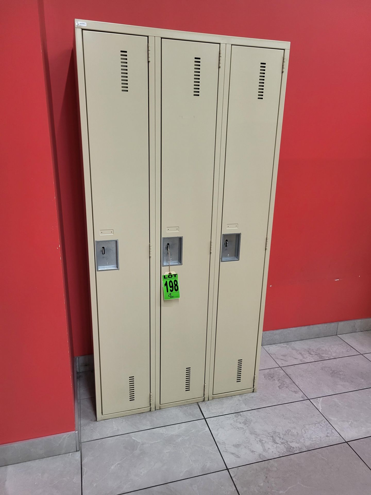 Lot of (1) Freestanding Unit of 3-Door vertical lockers, 72"H x 18"L x 36"W