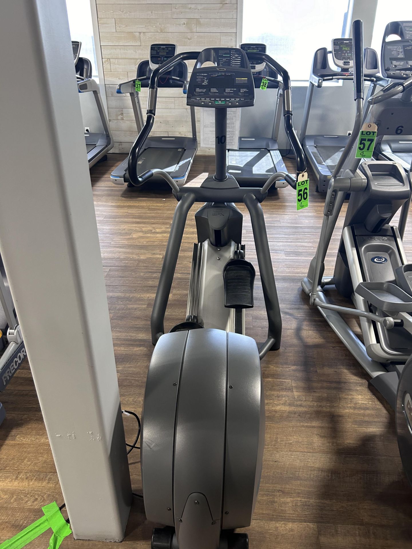 PRECOR mod. EFX546i Elliptical Cross-Trainer