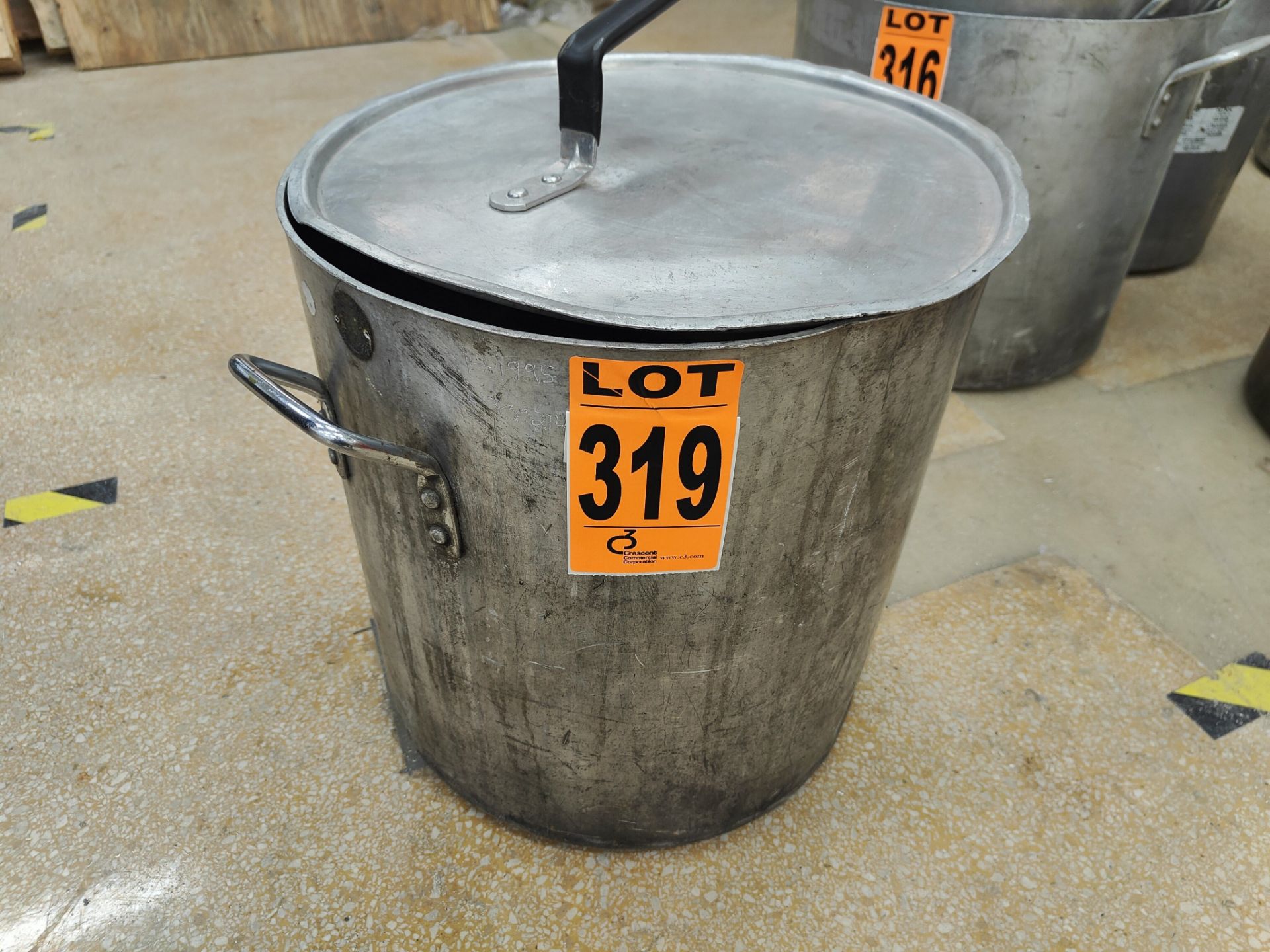 Heavy duty Aluminum stock pot with lid