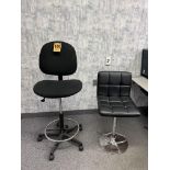 Lot of (2) Office chairs