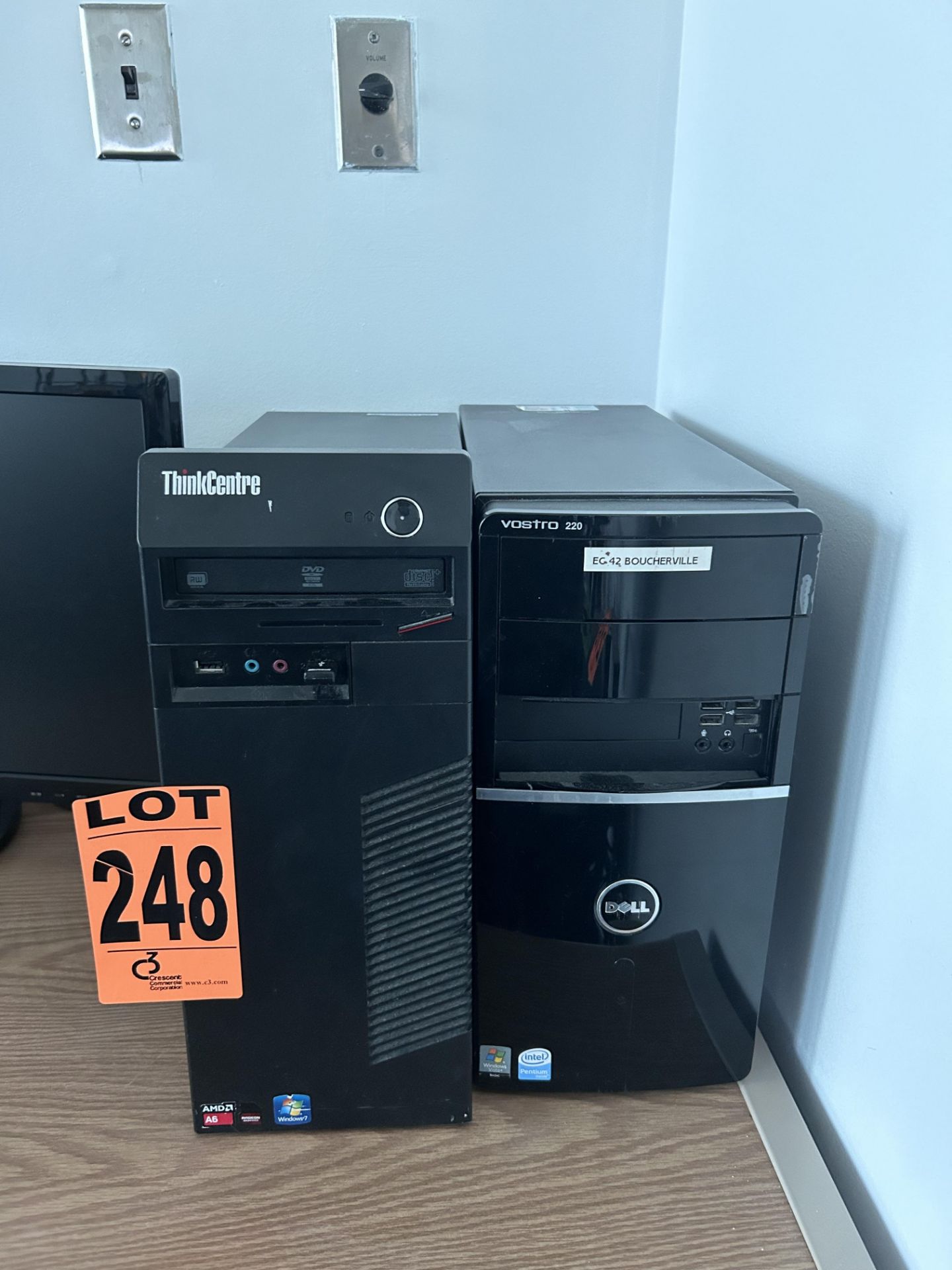 Lot of (1) THINKCENTRE Tower and (1) DELL Vostro 220 tower