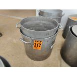 Lot of (2) Heavy Duty Aluminum Stock Pots (no lids)