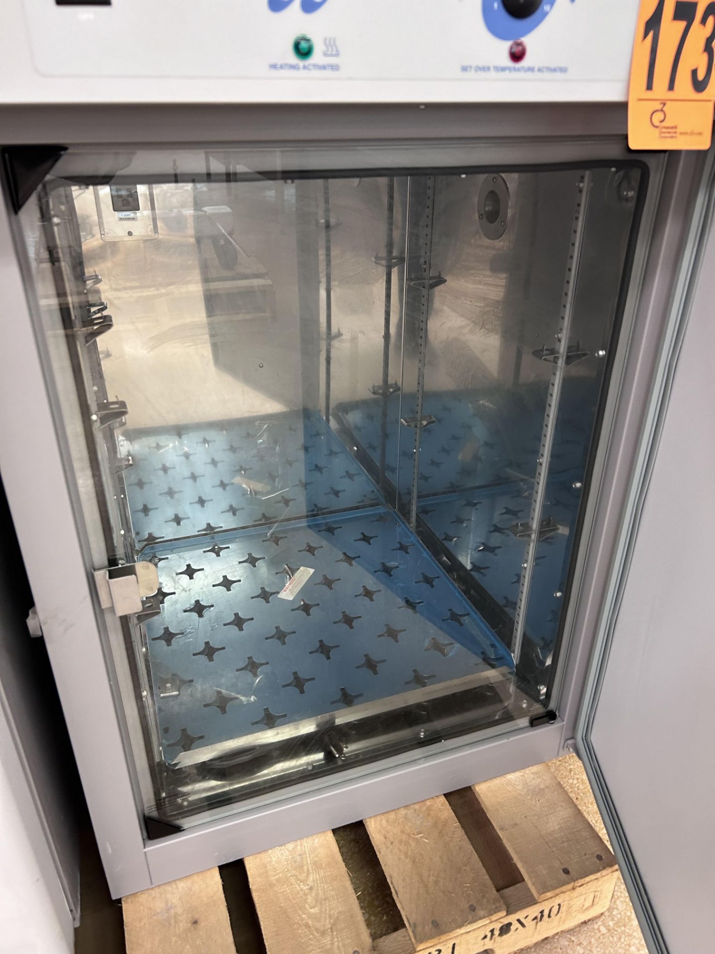 VWR Refrigerated Incubators Mod. 1545 - Image 2 of 3