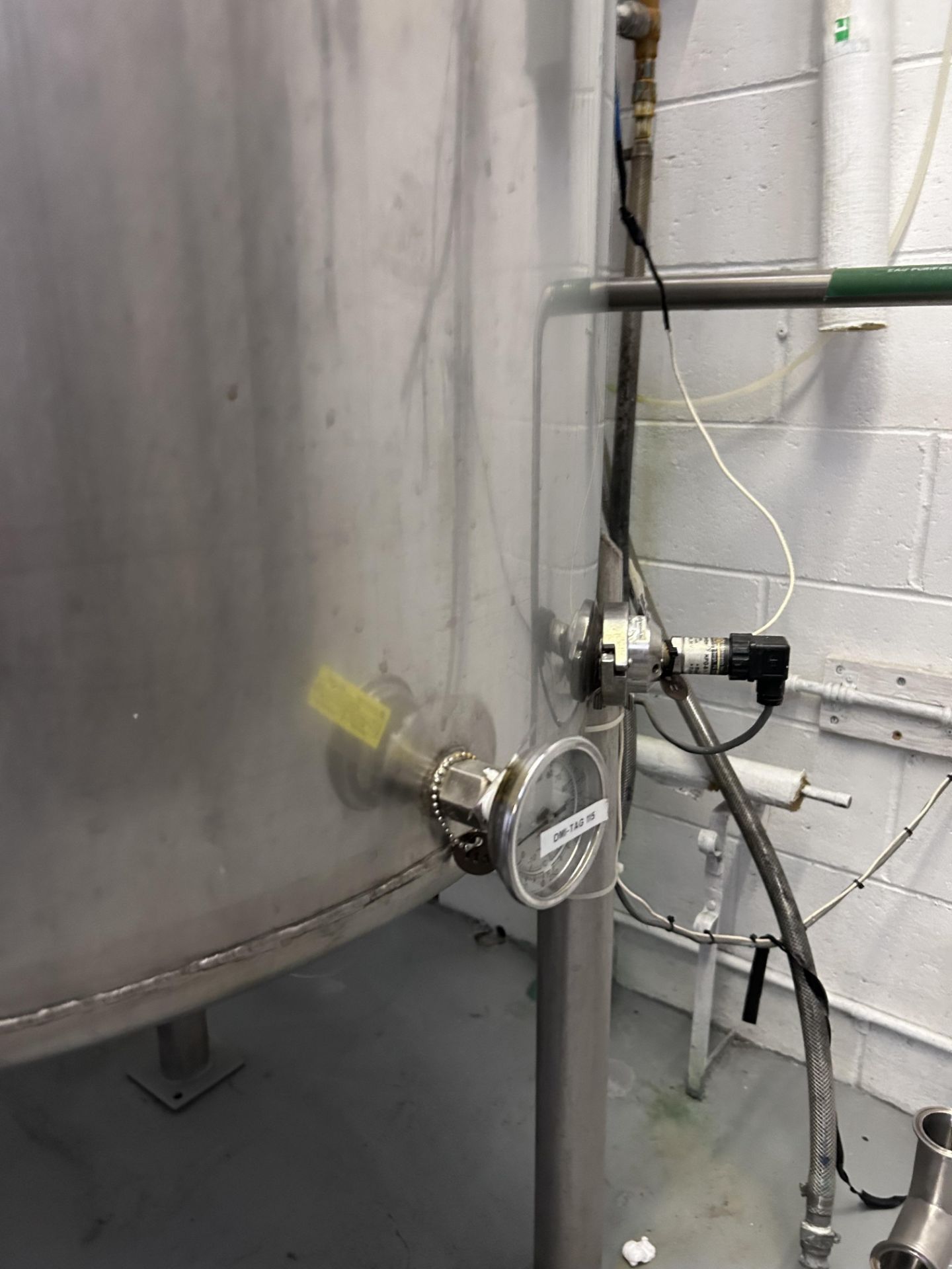 Stainless Steel holding tank 1000L - Image 3 of 7