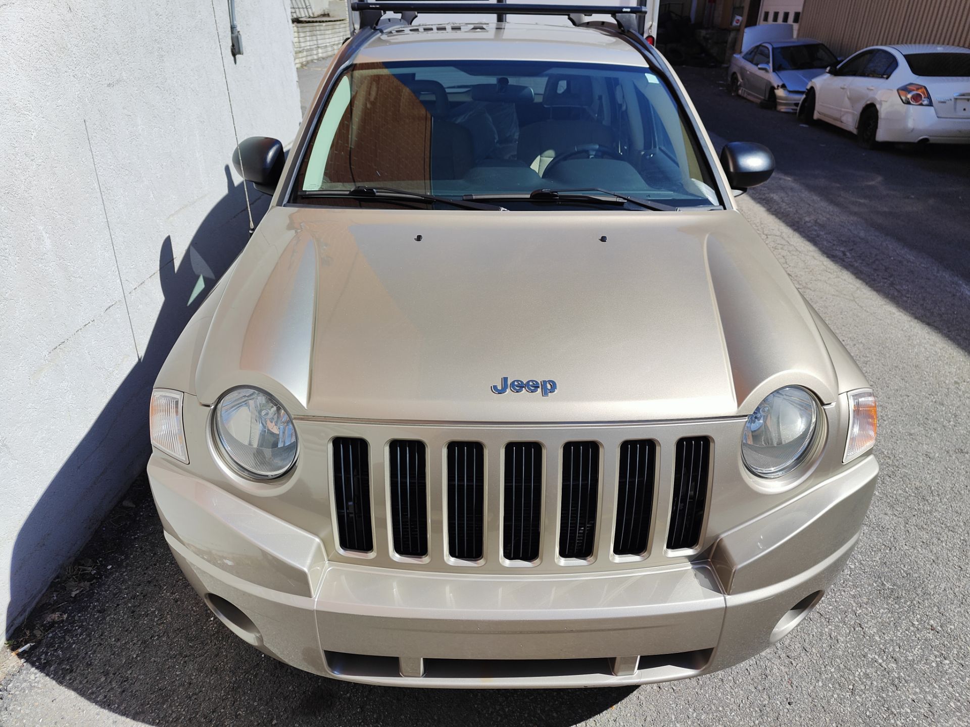 2009 JEEP Compass, Manual, 118,871 km - Image 9 of 16