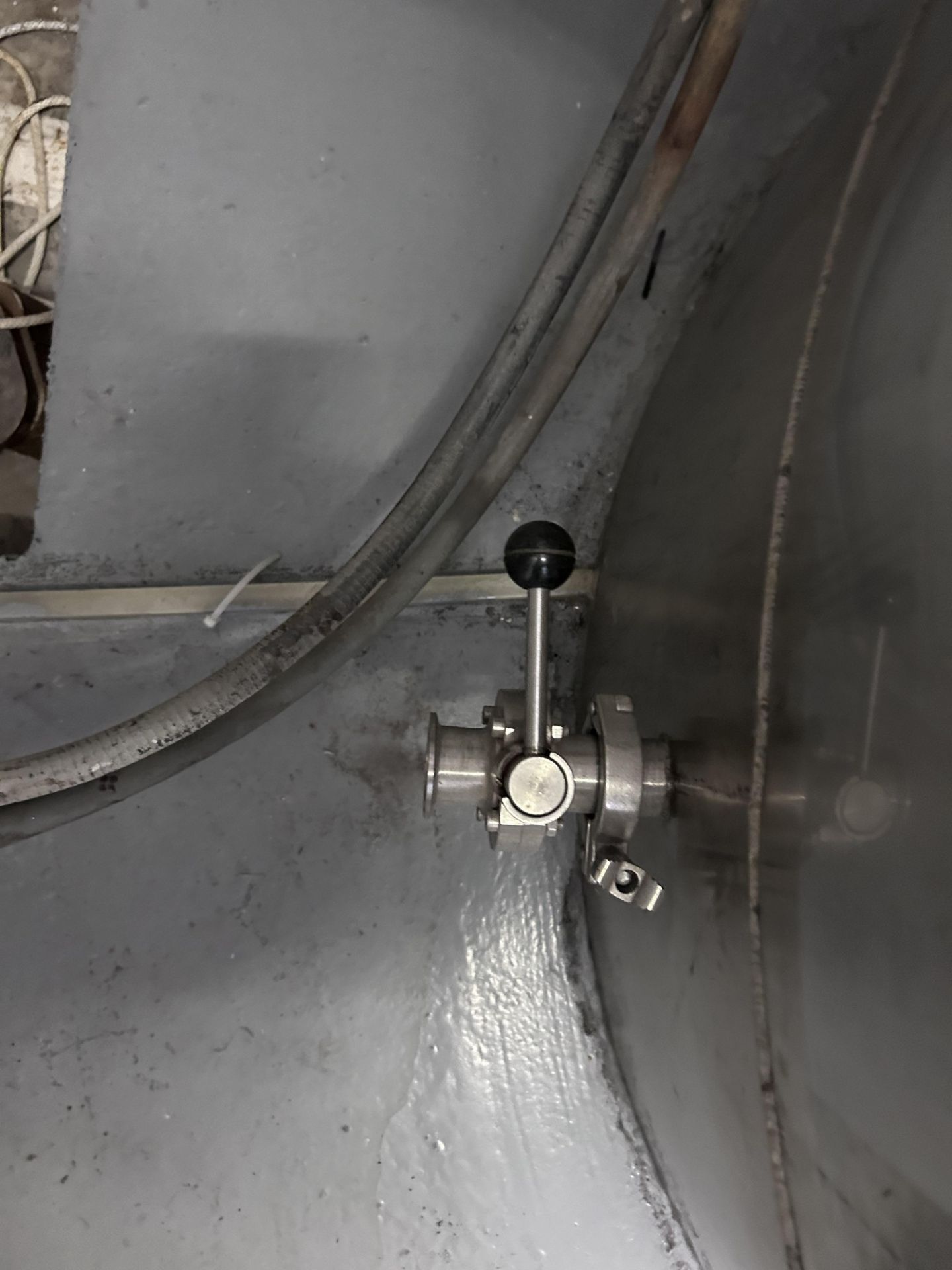 Stainless Steel holding tank 4000L - Image 6 of 7