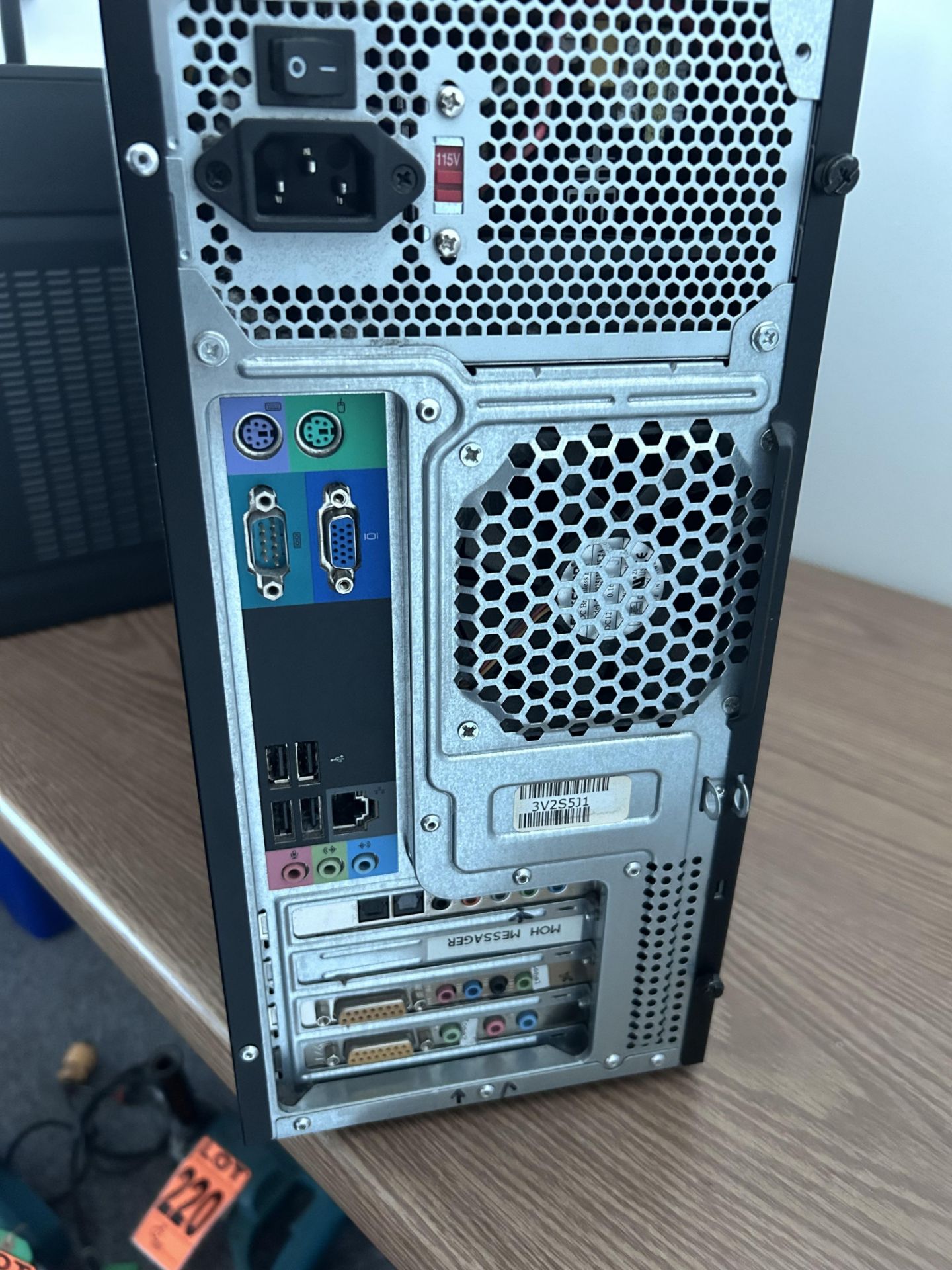 Lot of (1) THINKCENTRE Tower and (1) DELL Vostro 220 tower - Image 9 of 9