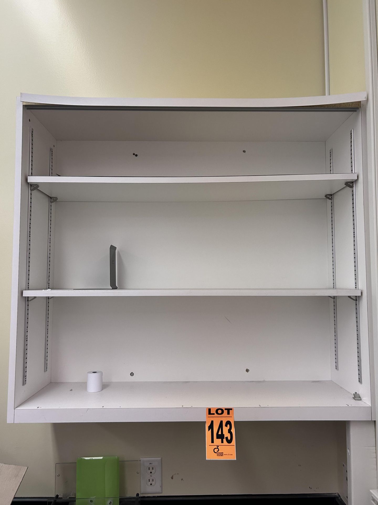 3-shelf cabinet