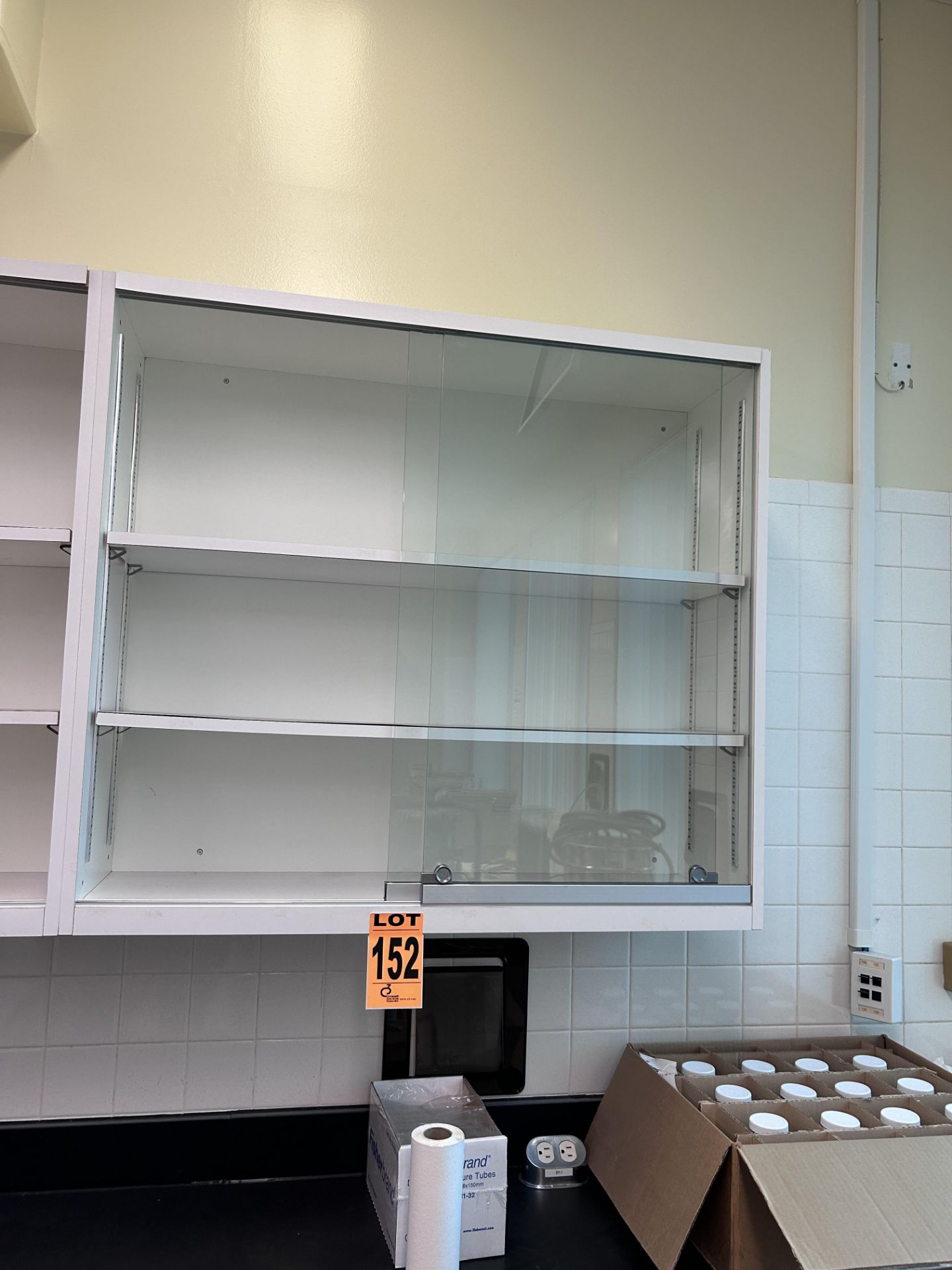 3-shelf cabinet with glass door