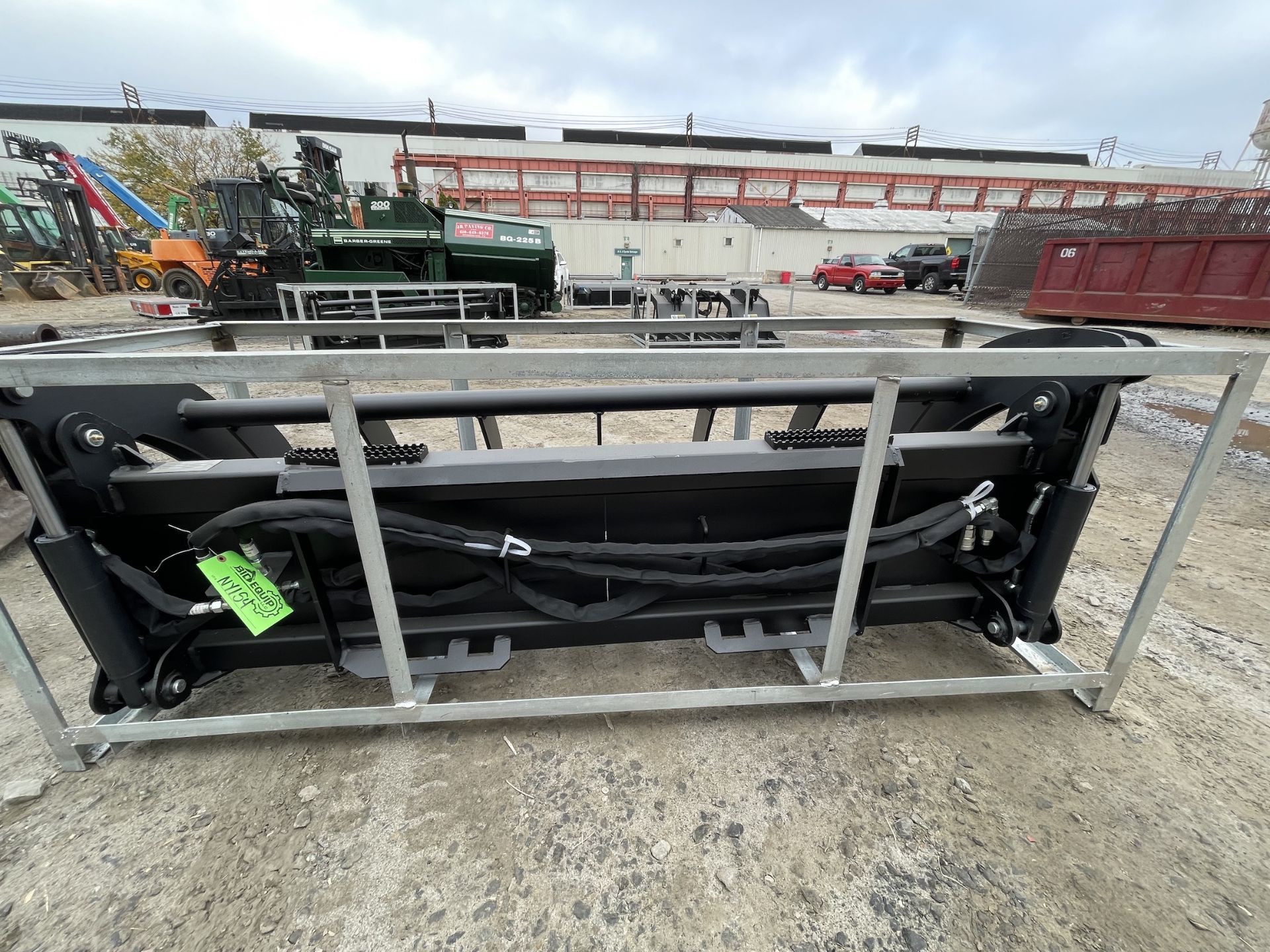 New Greatbear Grapple Skid Steer Attach. (NY154E) - Image 6 of 11