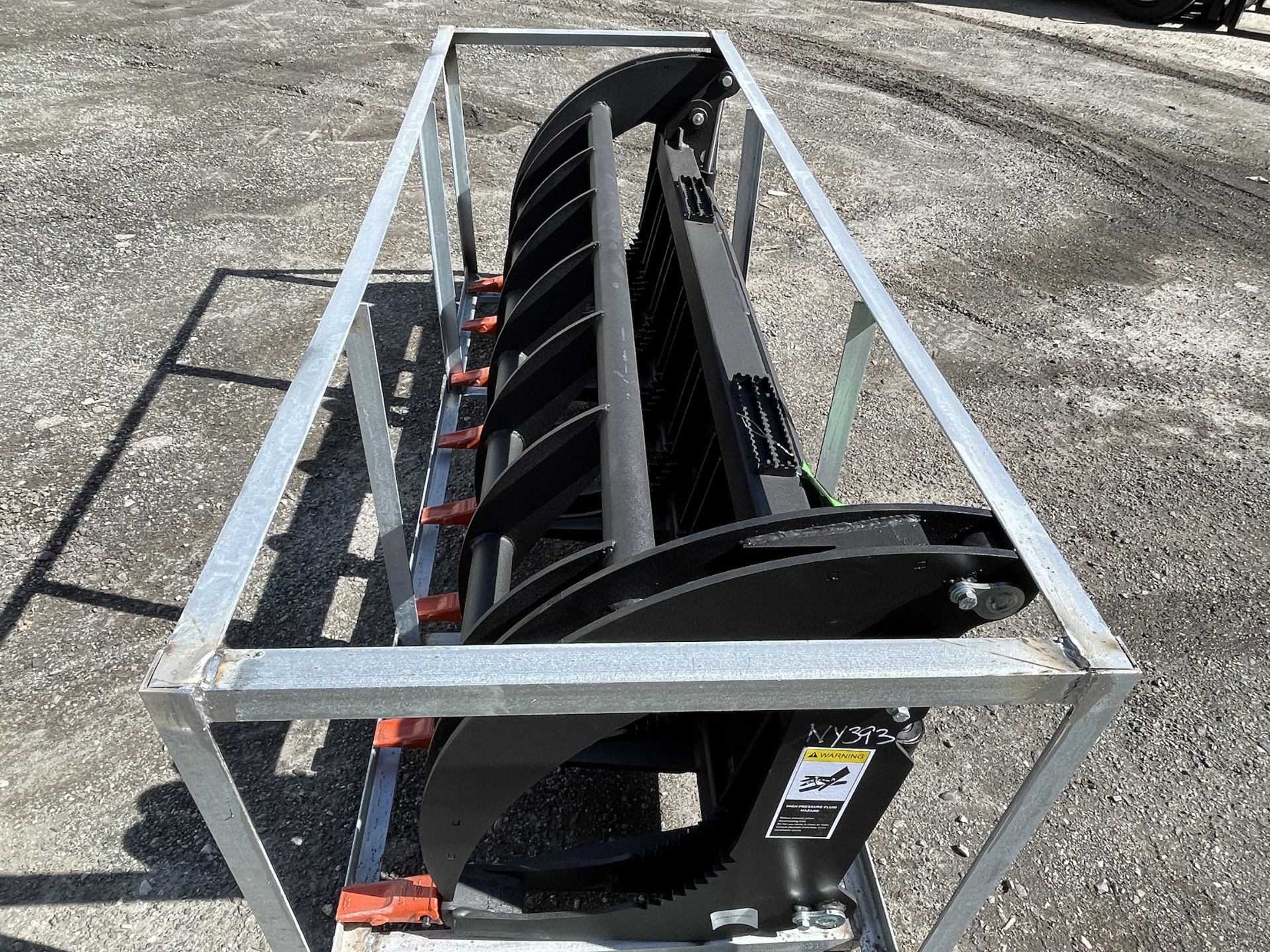 Brand New Greatbear 78" Heavy Grass Fork Grapple Skid Steer Attachment (NY393) - Image 6 of 9