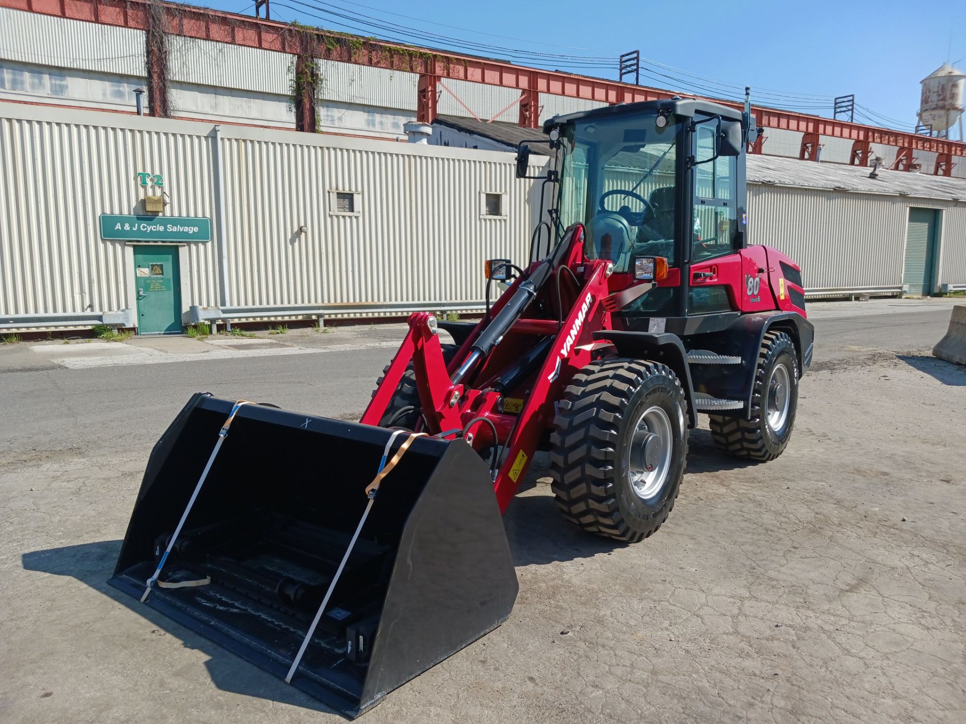 New Unused 2022 Yanmar V80 Wheel Loader - Image 6 of 16