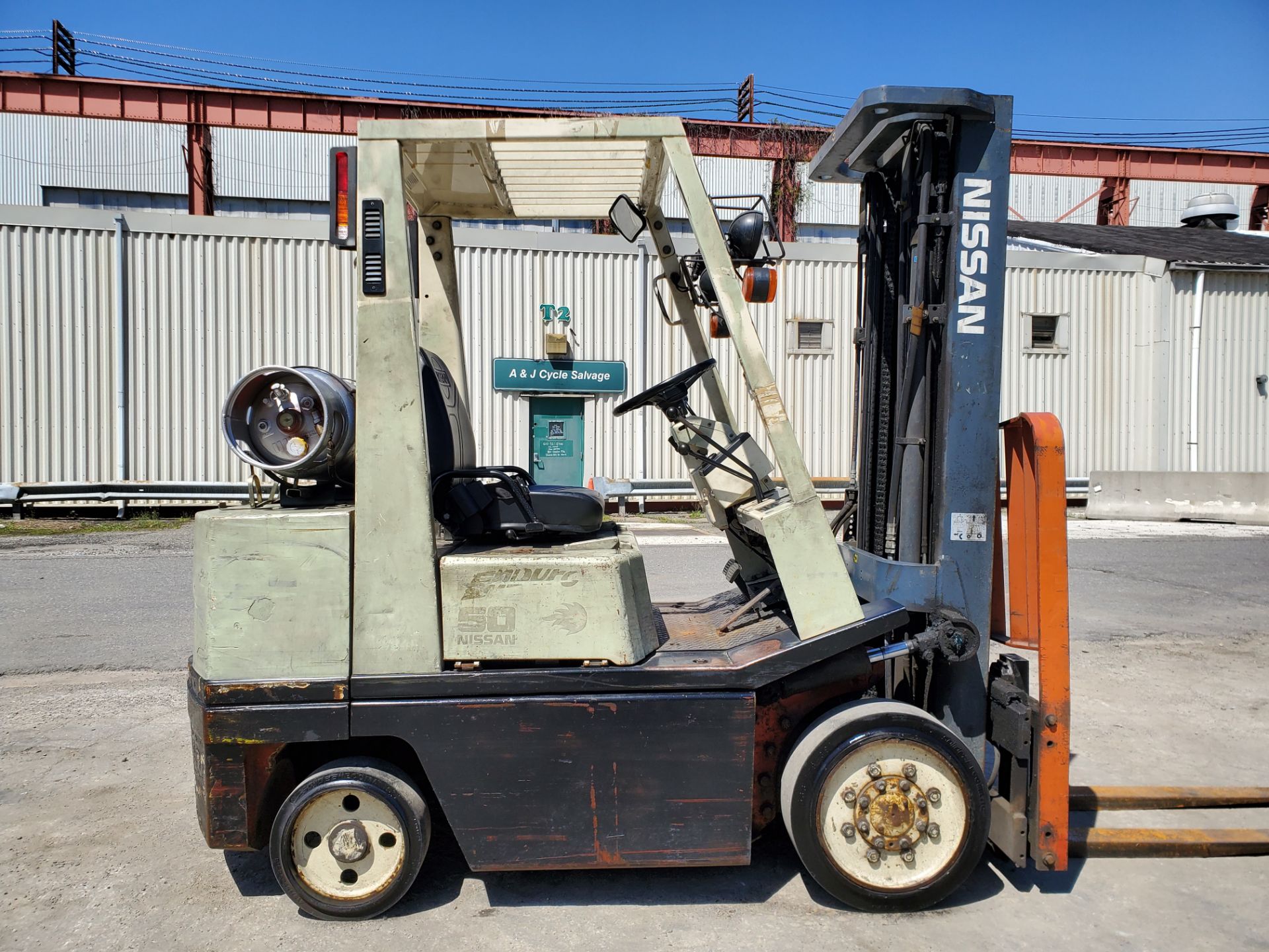 Nissan KCPH02A25PV 4,400 lb Forklift - Image 2 of 18