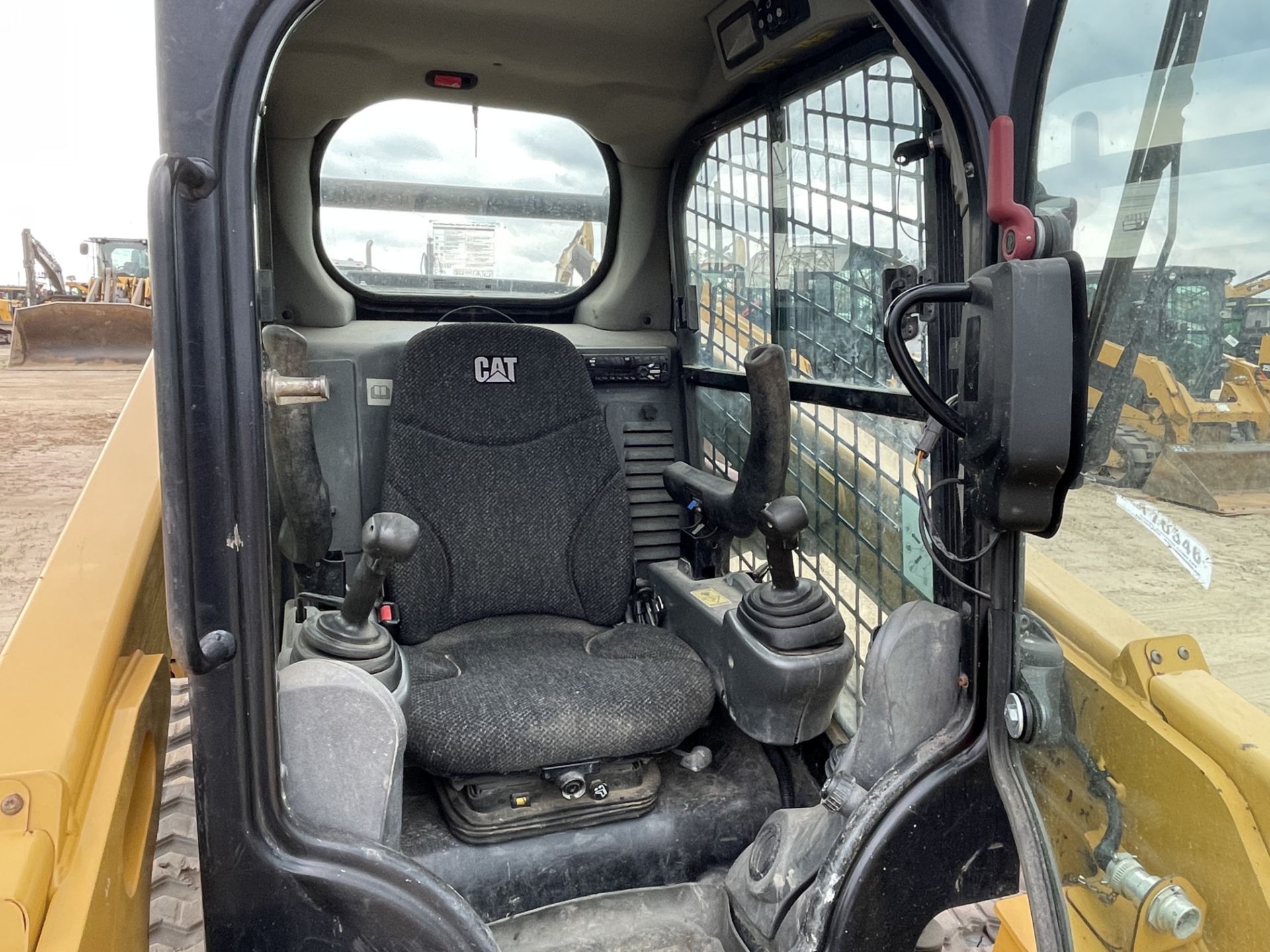 2018 Caterpillar 259D Skid Steer - Image 11 of 19