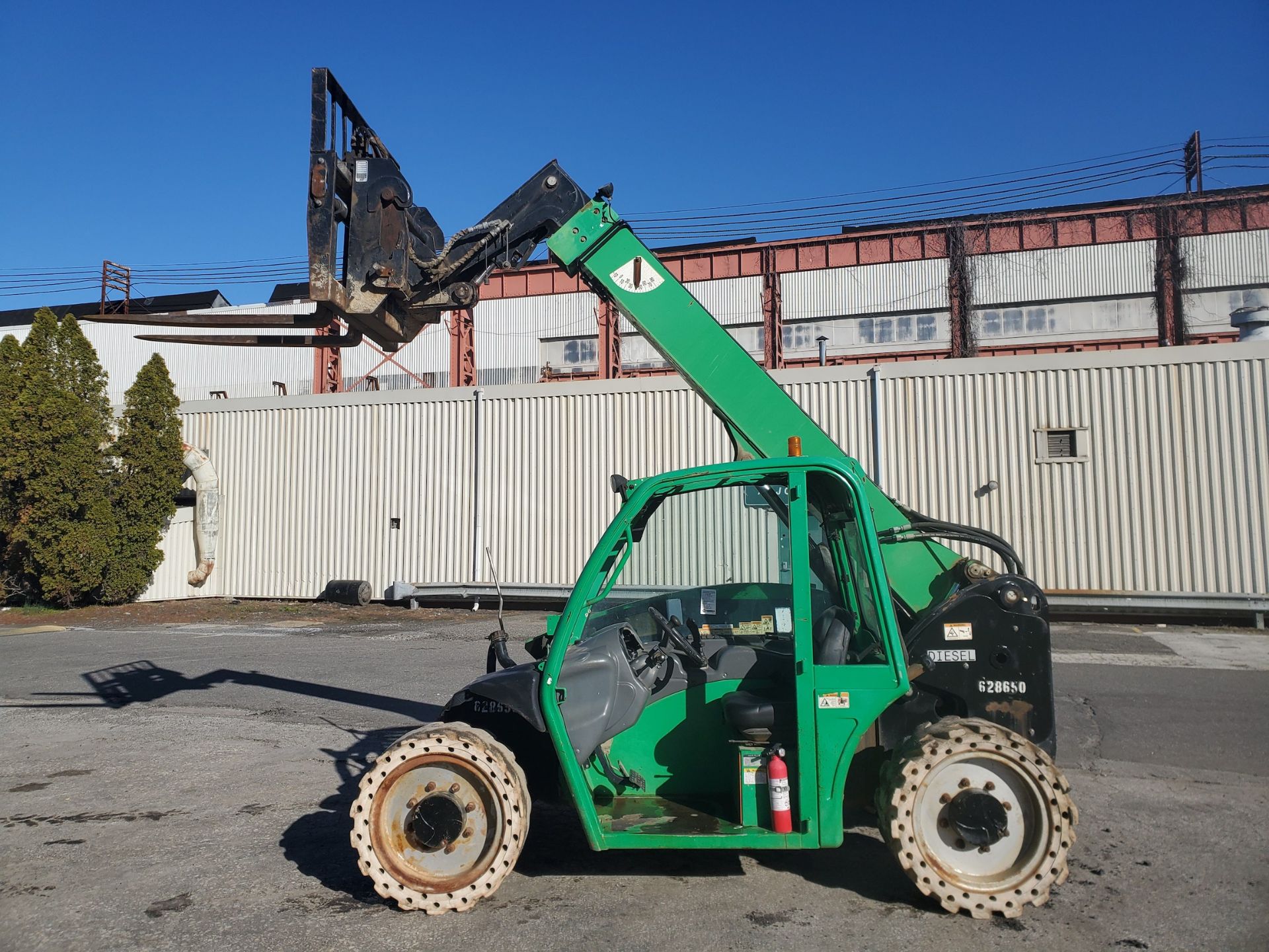 JLG G5-18 A 5,500 lb Telehandler