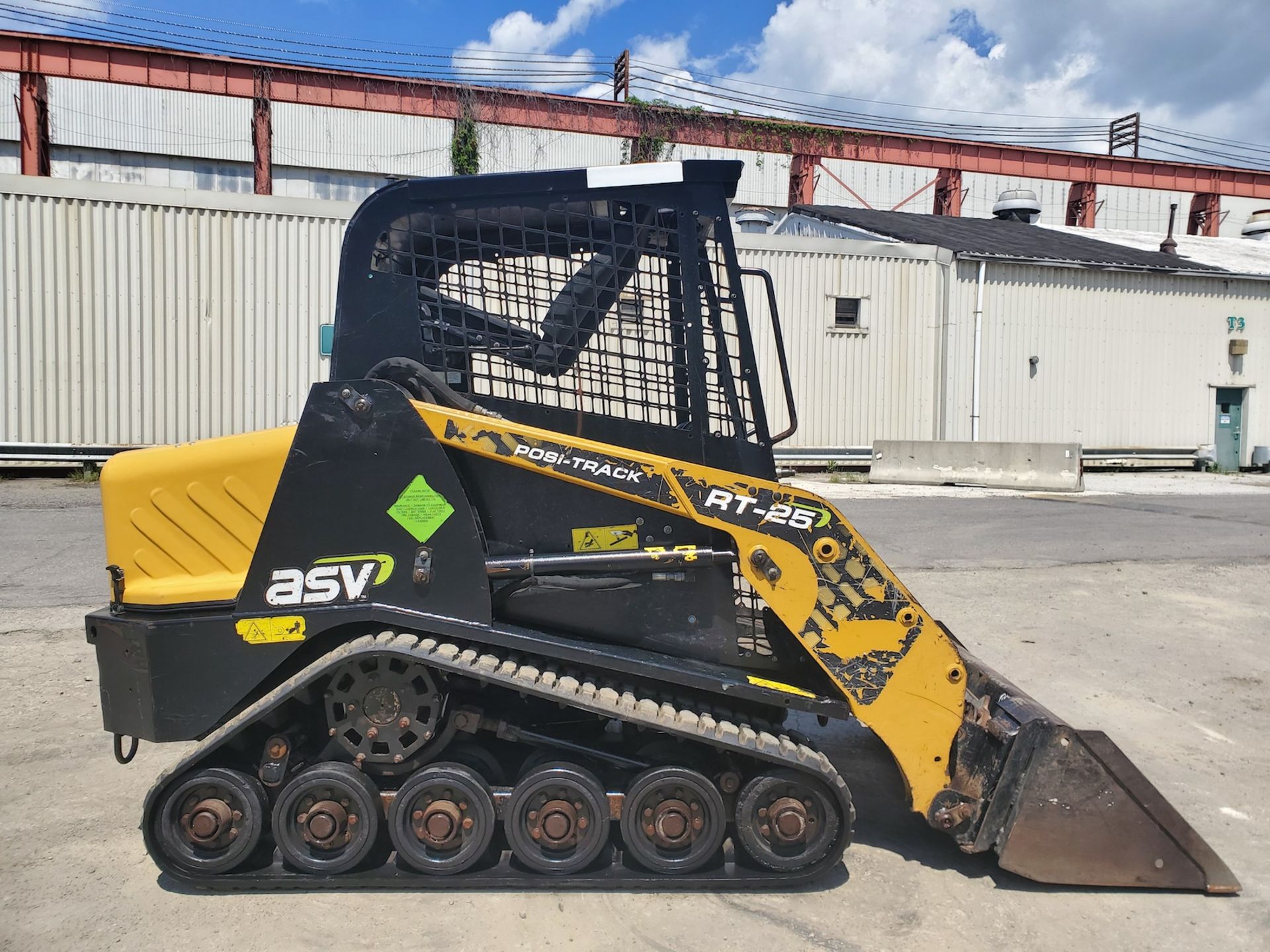 2019 ASV RT25 Skid Steer - Image 2 of 21