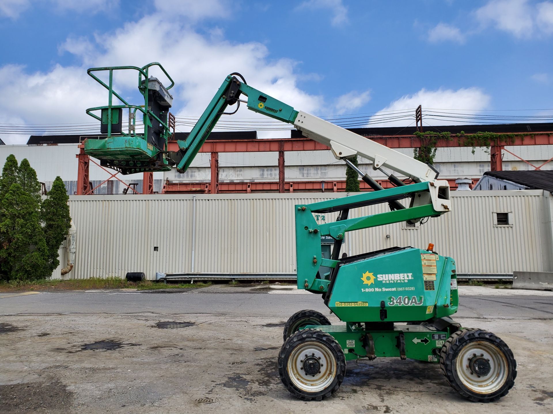 2014 JLG 340AJ 34ft Boom Lift - Image 4 of 19