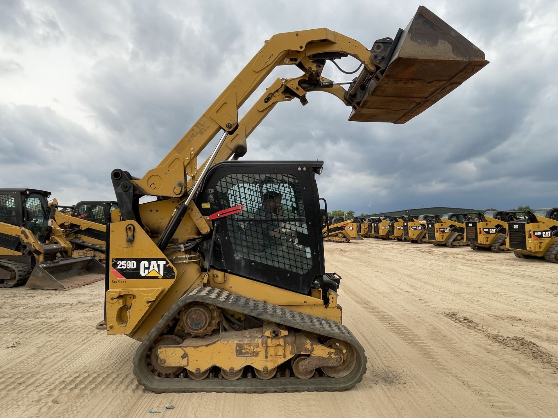 2018 Caterpillar 259D Skid Steer - Image 2 of 19