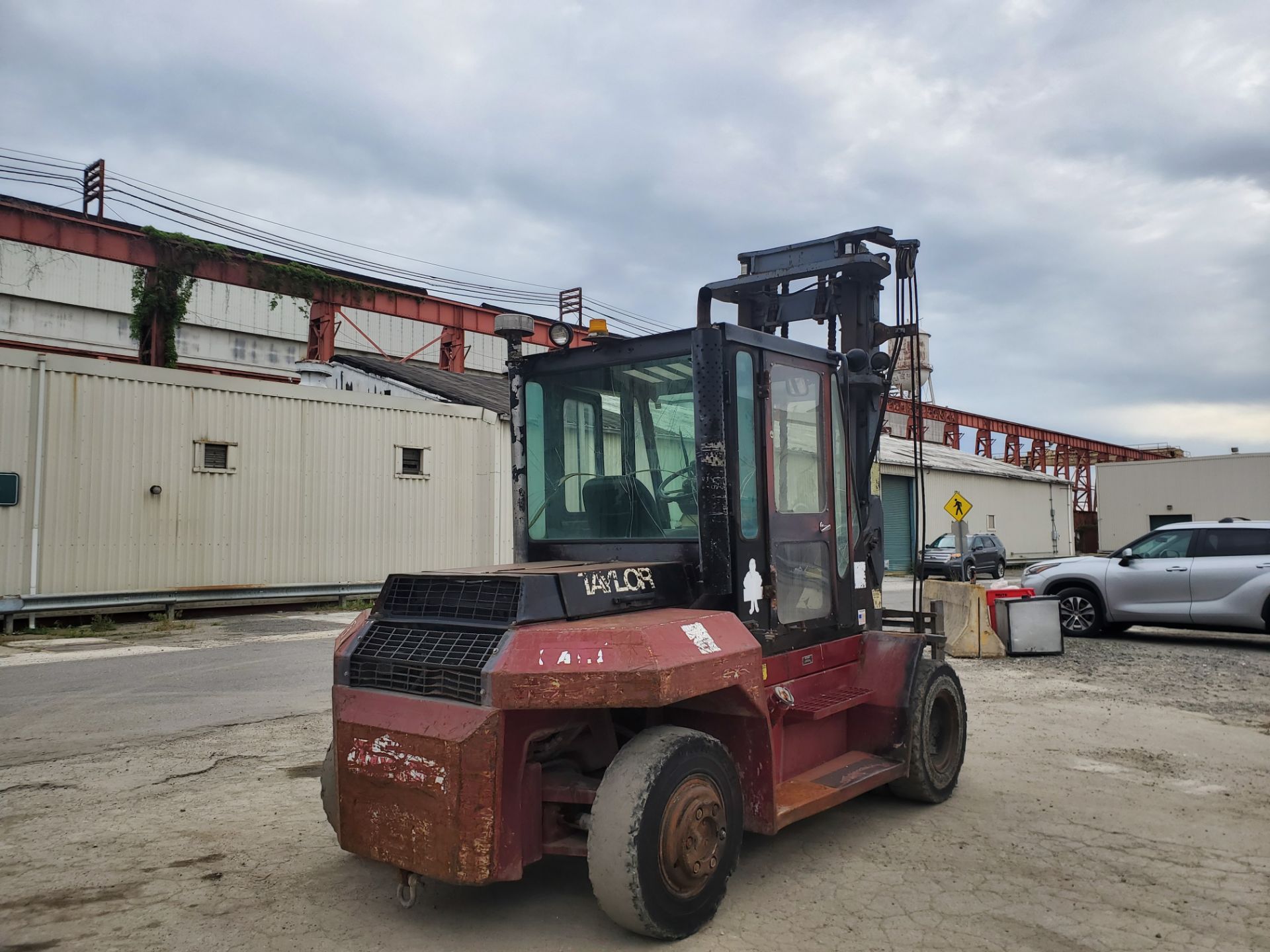 Taylor THD160 16,000lb Forklift - Image 4 of 18