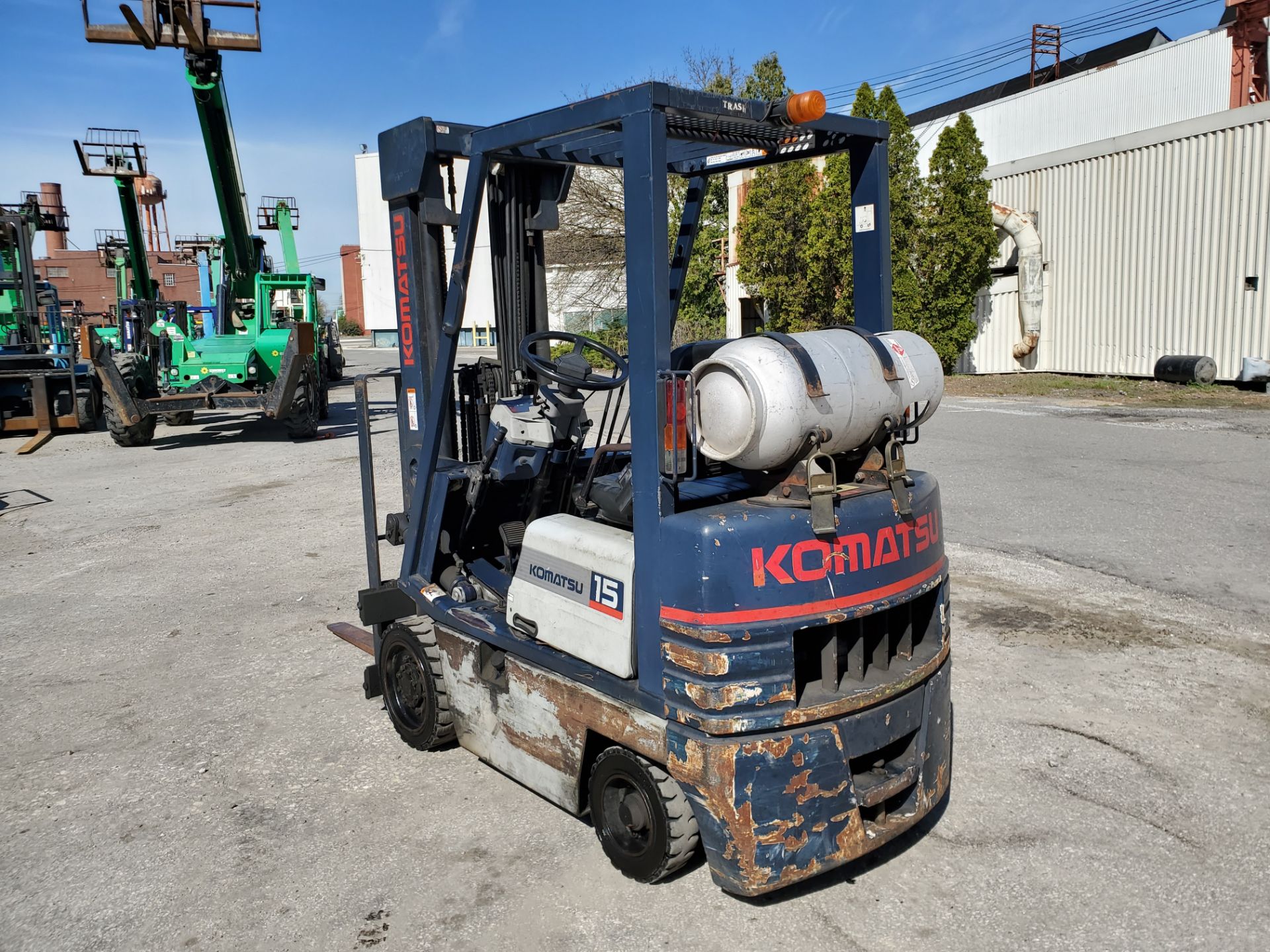 Komatsu FG15ST-15 3,000 lb Forklift - Image 5 of 14