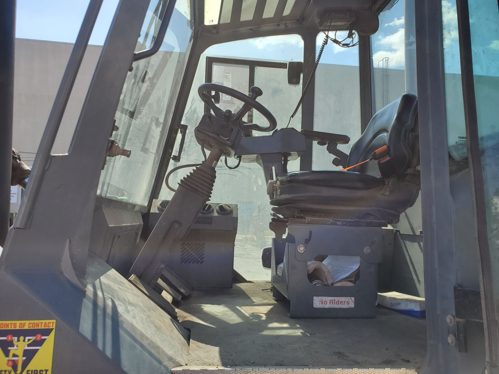 2018 Kalmar DCG 160-9T 36,000lb Forklift - Image 7 of 21