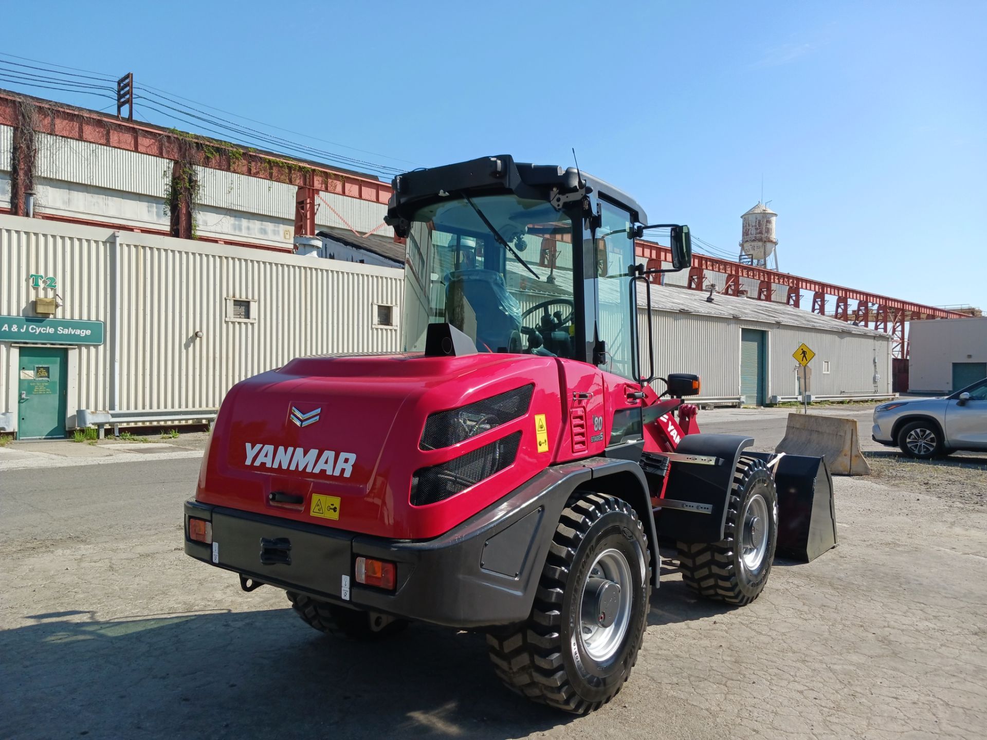 New Unused 2022 Yanmar V80 Wheel Loader - Image 4 of 16