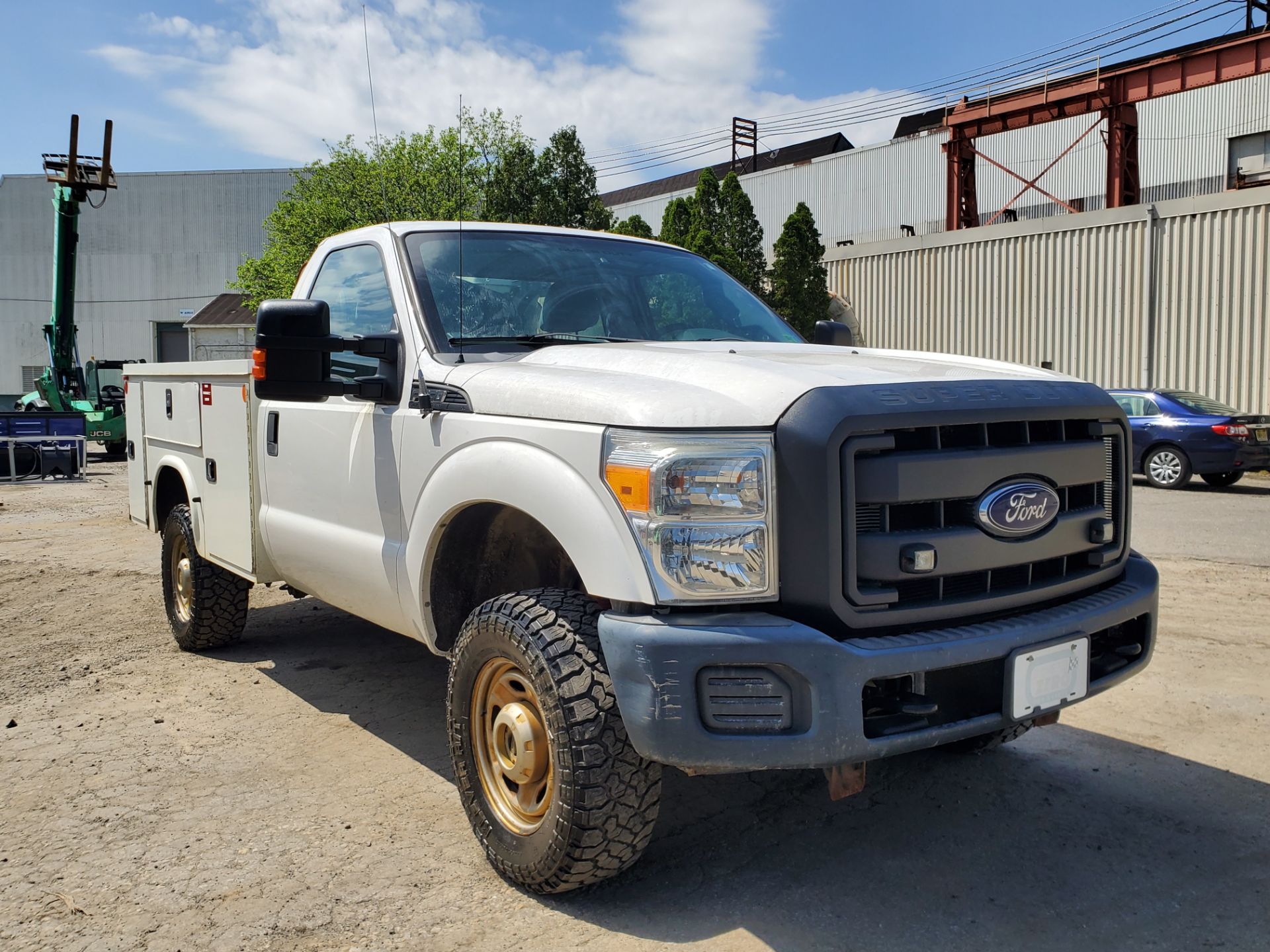 2016 Ford F350 Service Truck - Image 2 of 21