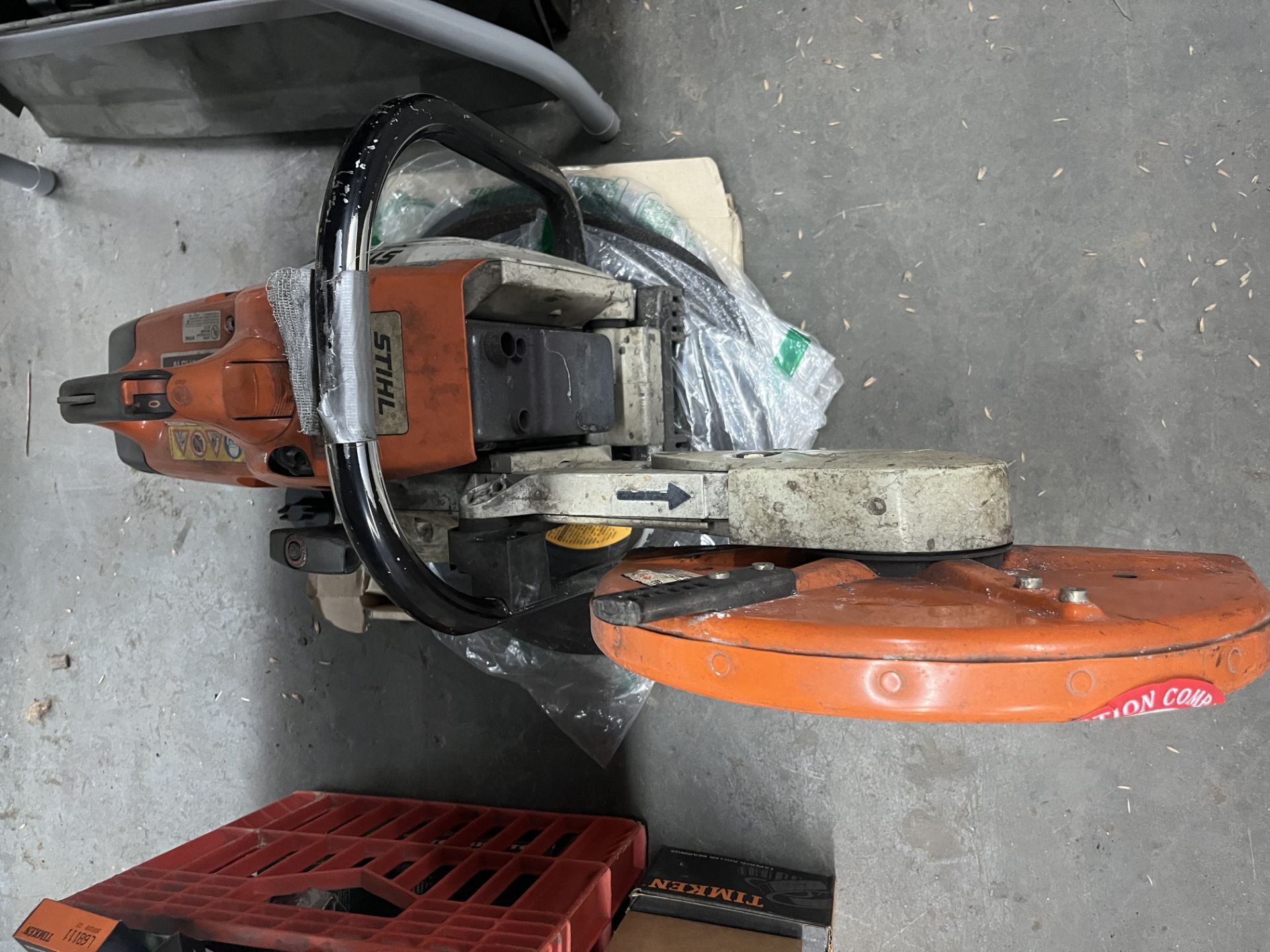 Stihl TS400 Abrasive Concrete Saw with Extra Blades - Image 3 of 4
